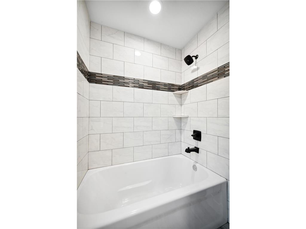 White Bear Lake, Minnesota, 55110, United States, 4 Bedrooms Bedrooms, ,2 BathroomsBathrooms,Residential,For Sale,1987781