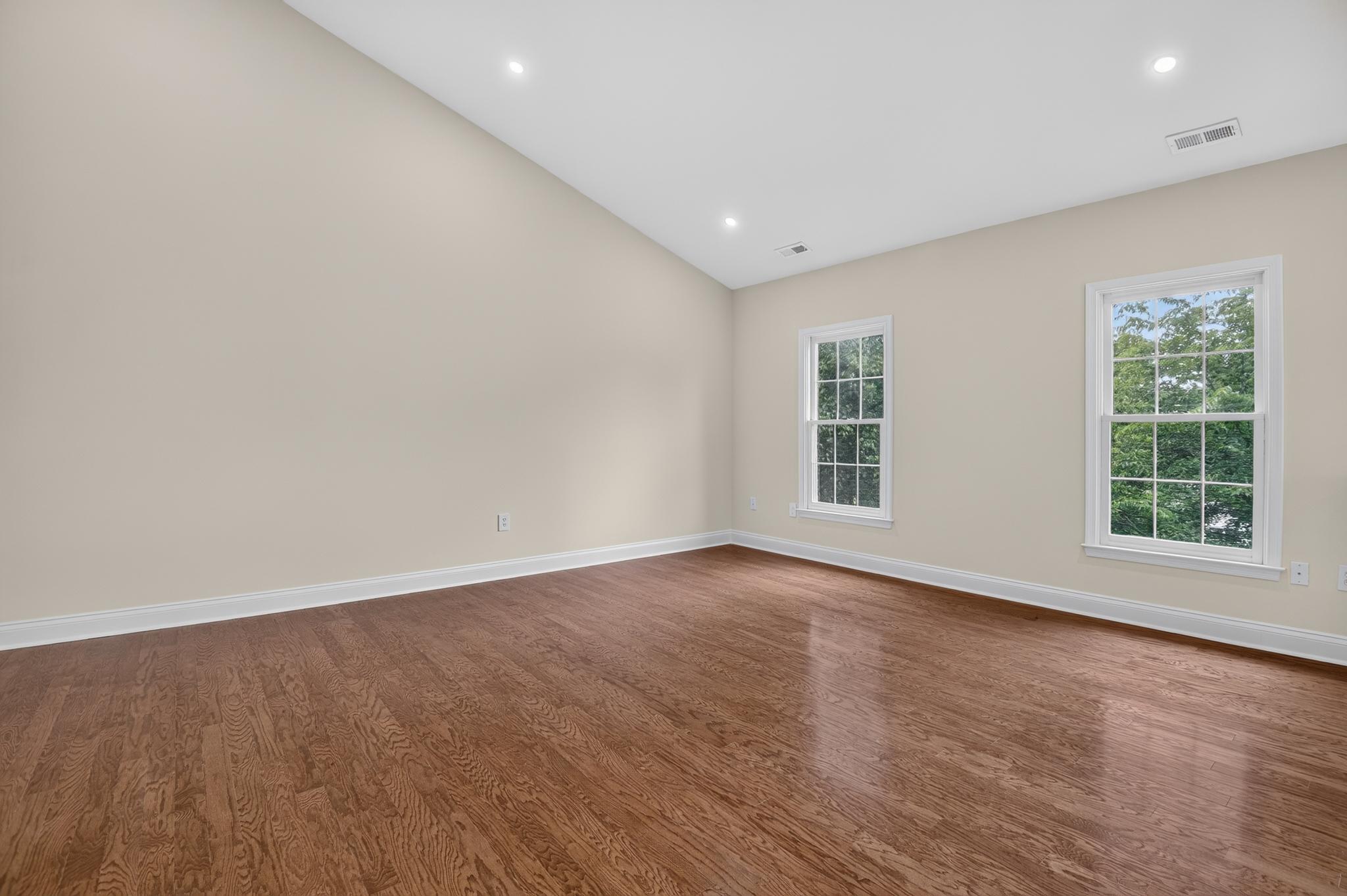  13621 Pine View Lane, Rockville, MD 20850 - 物件實景