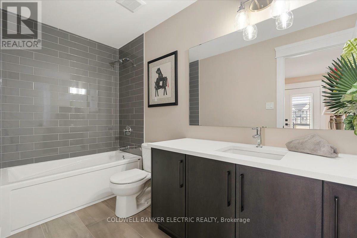 PETERBOROUGH NORTH (NORTH), Ontario, K9K 0H7, CA, 5 Bedrooms Bedrooms, ,4 BathroomsBathrooms,Residential,For Sale,1827816