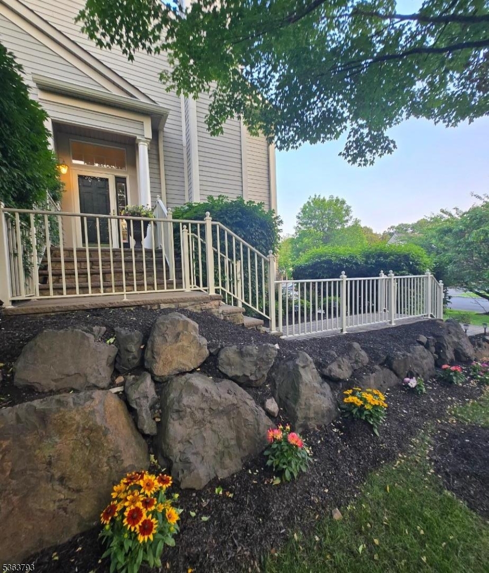 North Haledon Boro, New Jersey, 07508, United States, 4 Bedrooms Bedrooms, ,4 BathroomsBathrooms,Residential,For Sale,1866424