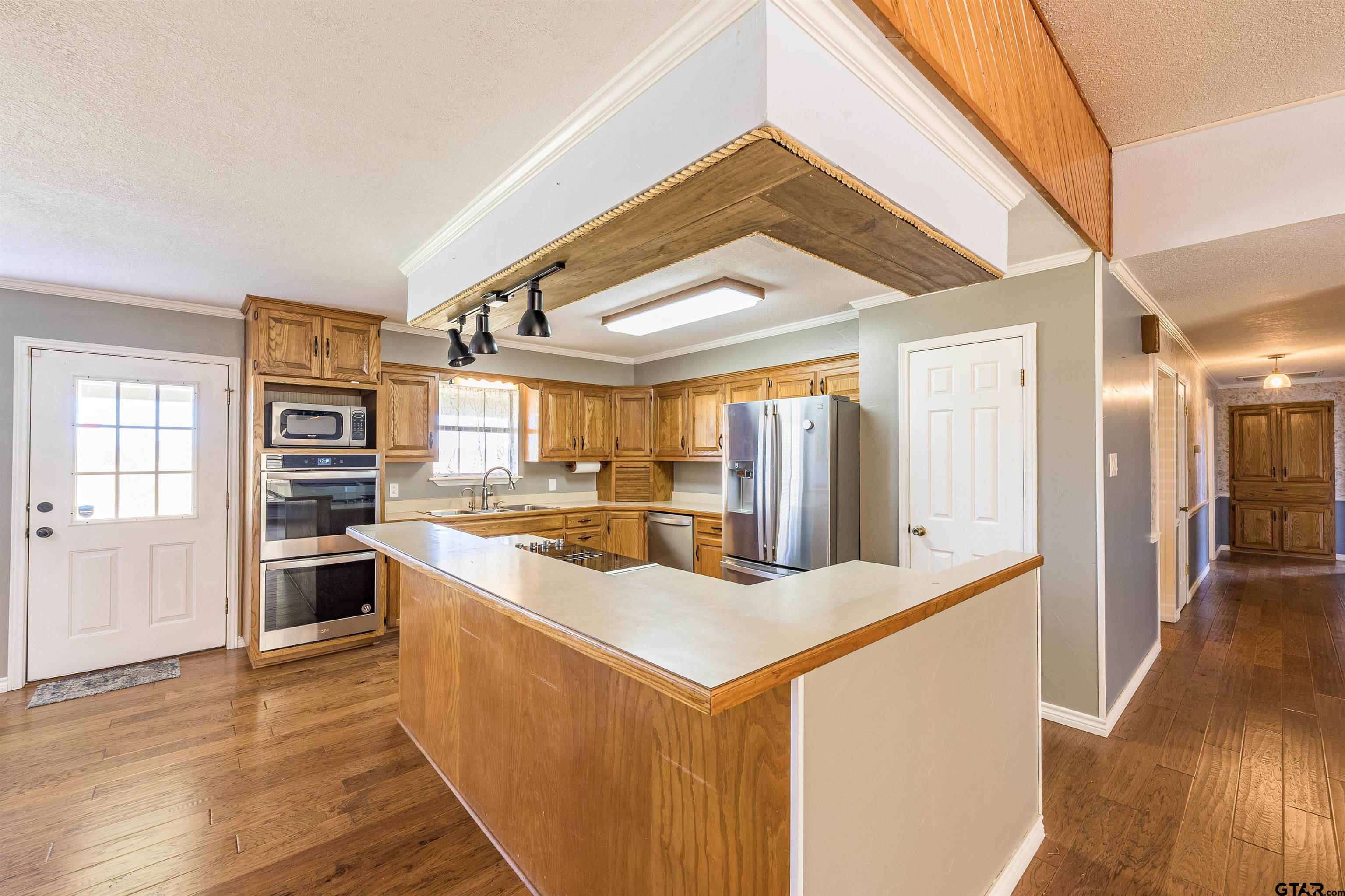 Mineola, Texas, 75773, United States, 3 Bedrooms Bedrooms, ,2 BathroomsBathrooms,Residential,For Sale,1754038