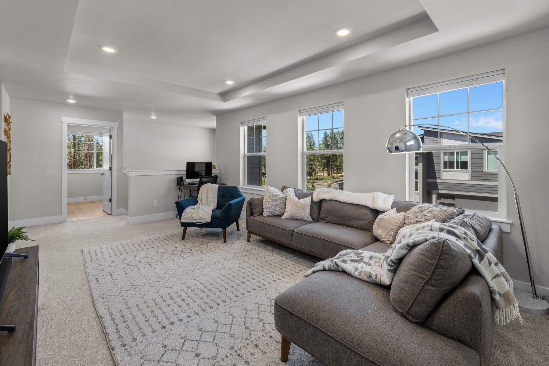  60933 SE Sydney Harbor Court Bend, OR 97702 - 物件實景