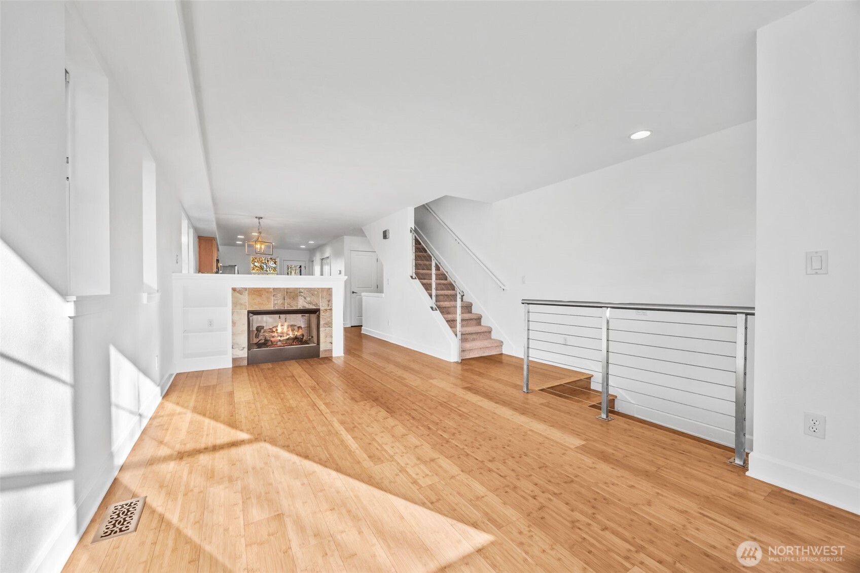 Seattle, Washington, 98106, United States, 2 Bedrooms Bedrooms, ,2 BathroomsBathrooms,Residential,For Sale,1991706