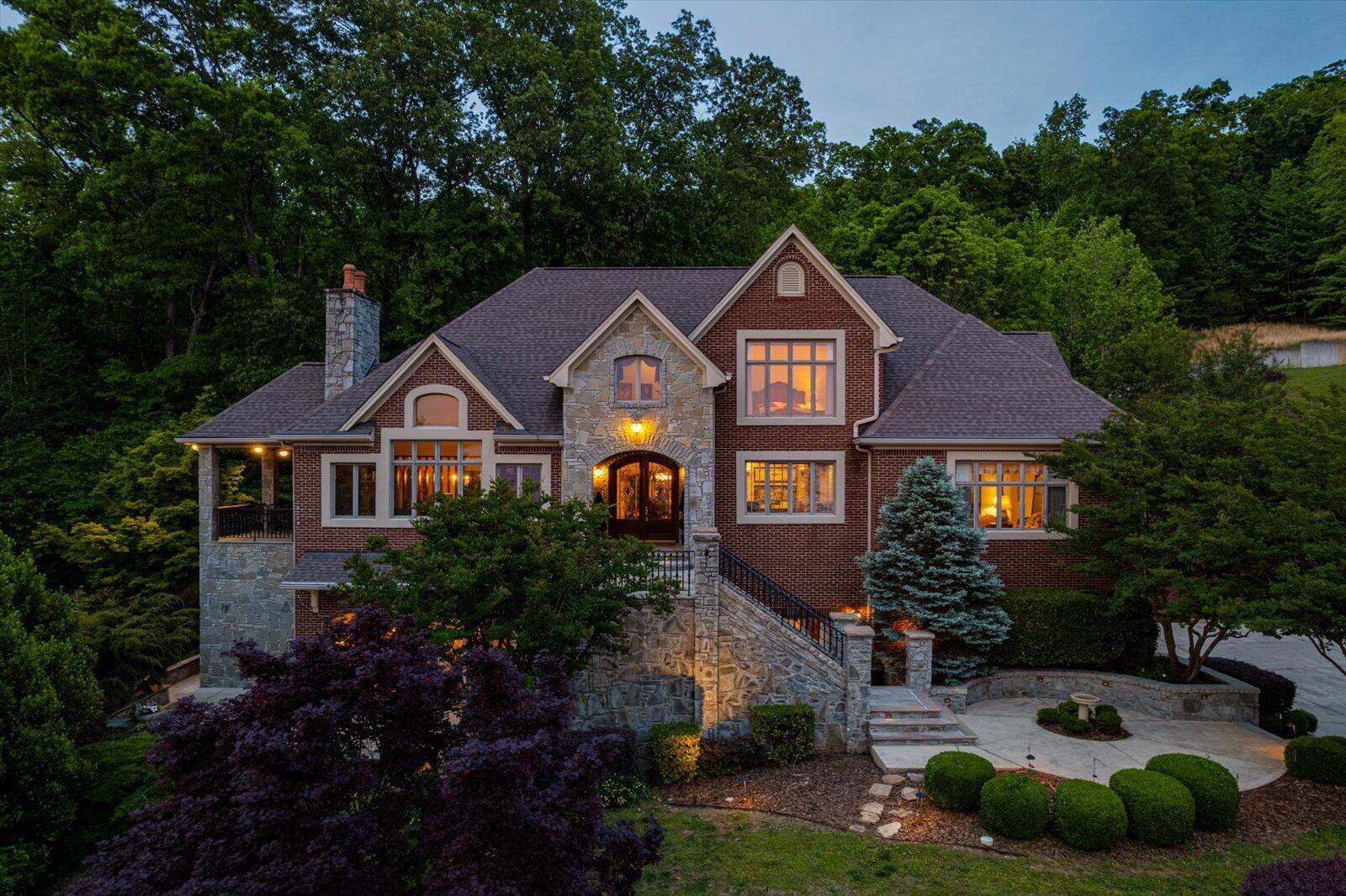 Guild, Tennessee, 37340, United States, 4 Bedrooms Bedrooms, ,5 BathroomsBathrooms,Residential,For Sale,2040612