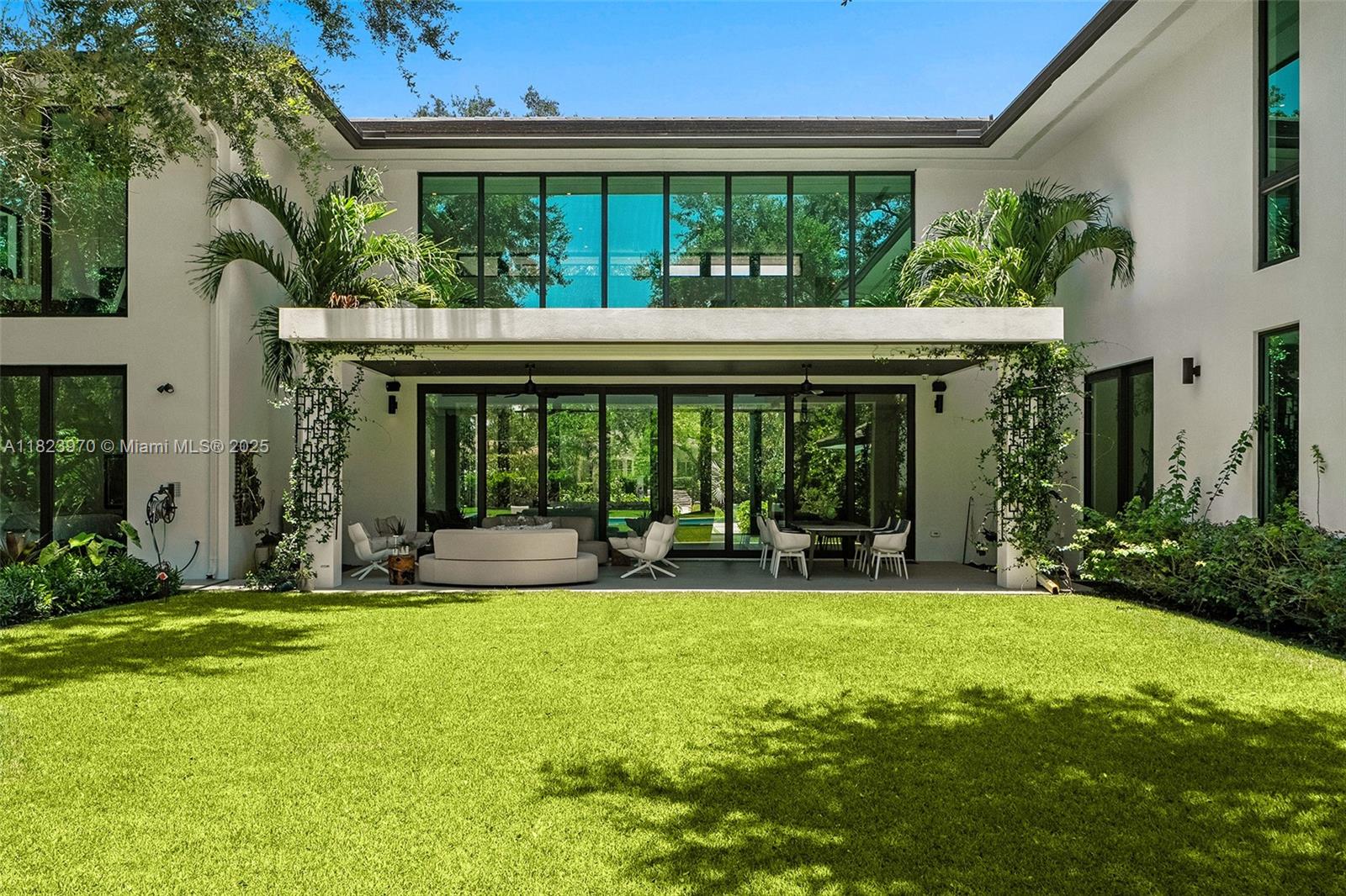 Pinecrest, Florida, 33156, United States, 7 Bedrooms Bedrooms, ,9 BathroomsBathrooms,Residential,For Sale,1885152