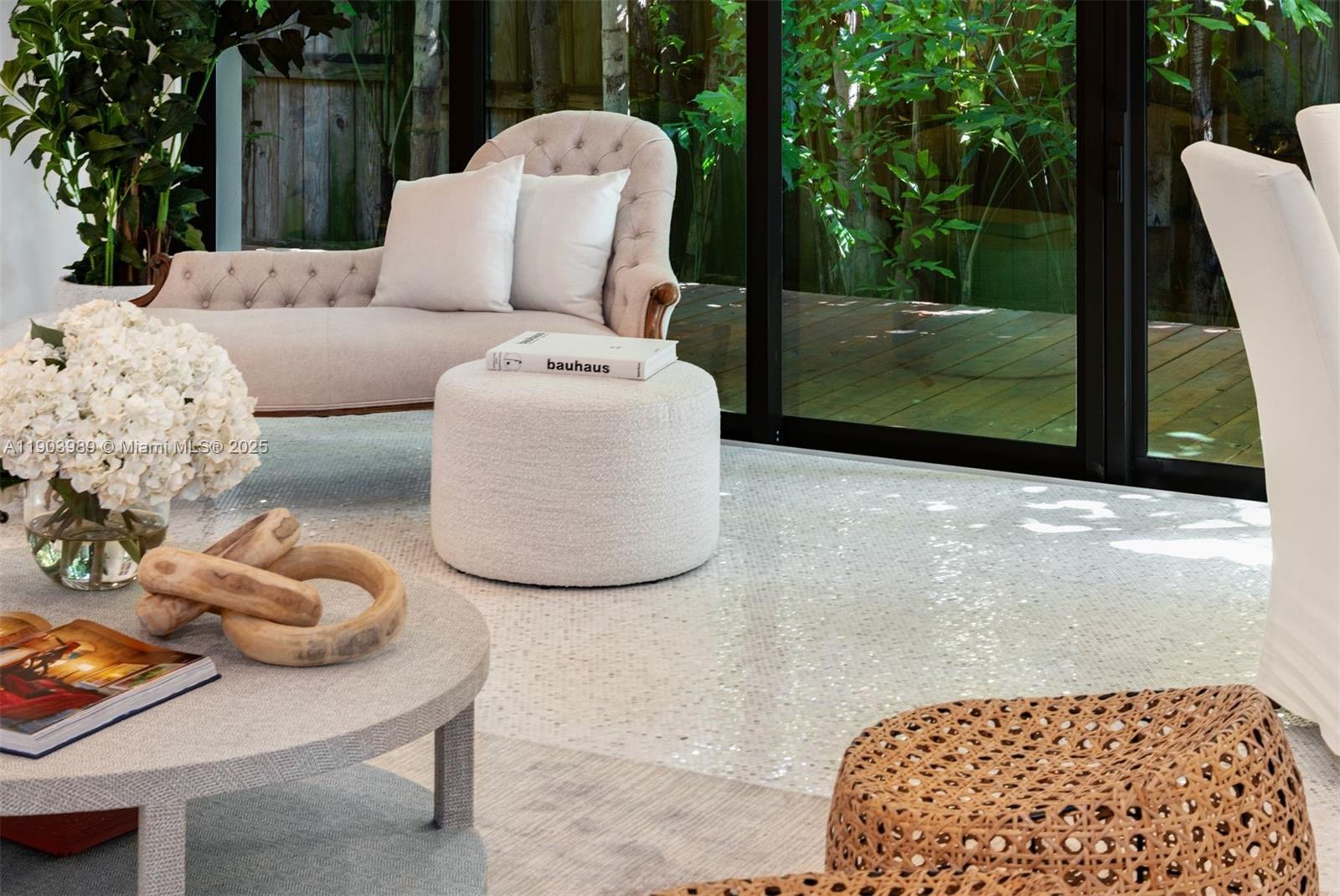 Miami, Florida, 33133, United States, 4 Bedrooms Bedrooms, ,4 BathroomsBathrooms,Residential,For Sale,1994677