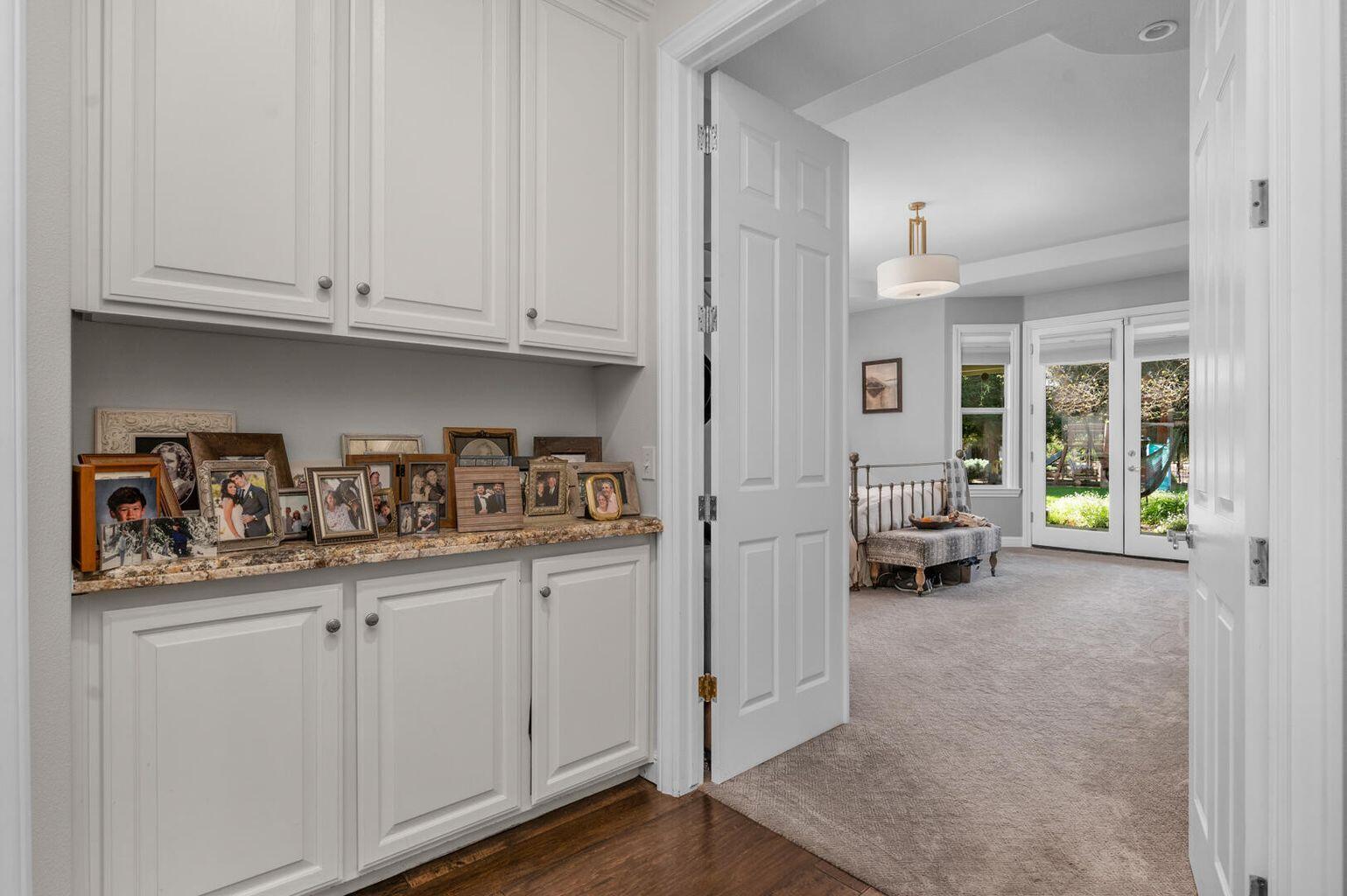 Exeter, California, 93221, United States, 4 Bedrooms Bedrooms, ,5 BathroomsBathrooms,Residential,For Sale,1981903