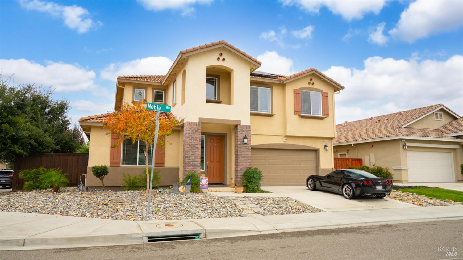 Vacaville, California, 95688, United States, 5 Bedrooms Bedrooms, ,3 BathroomsBathrooms,Residential,For Sale,2005727