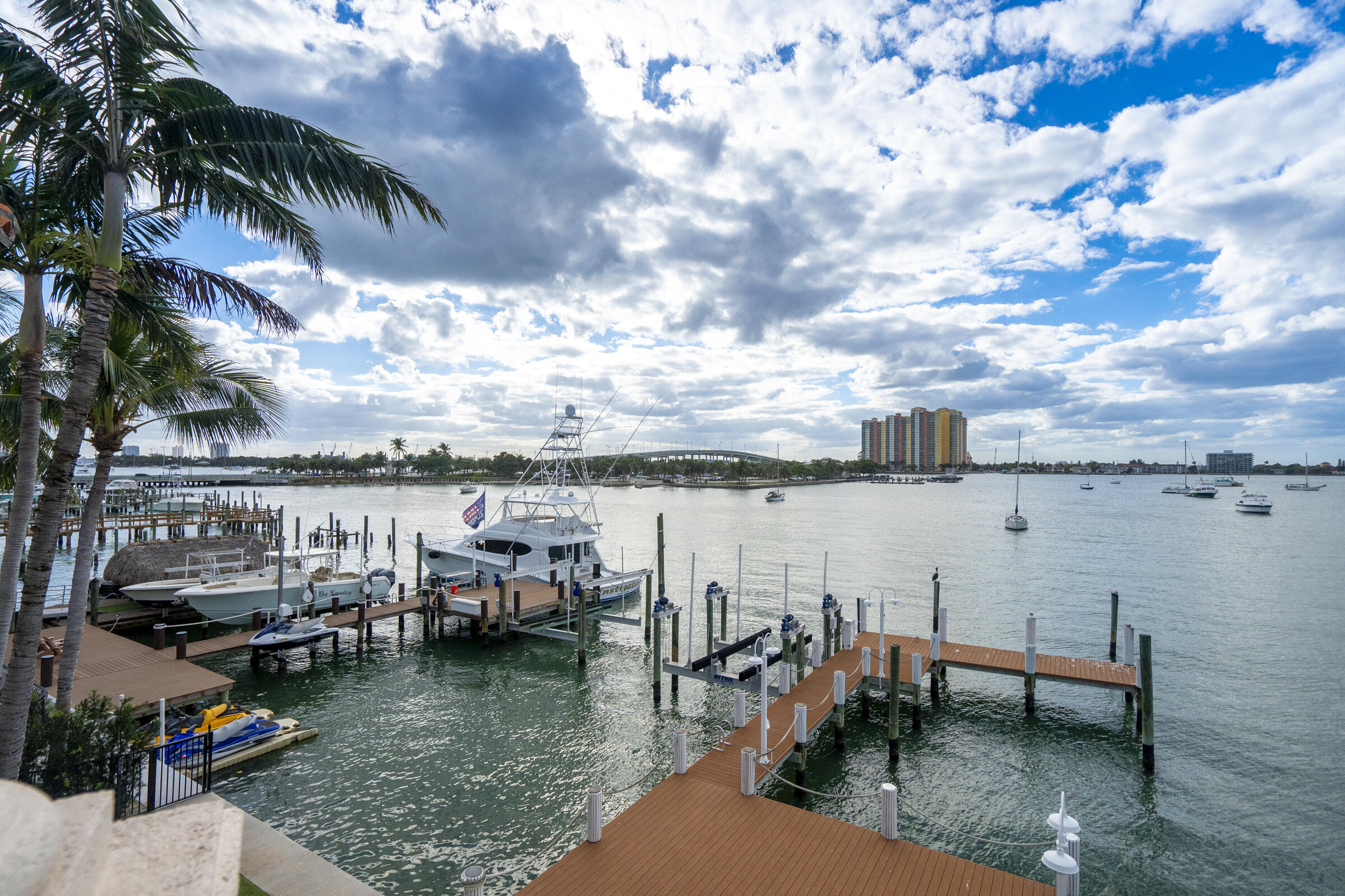 Singer Island, Florida, 33404, United States, 4 Bedrooms Bedrooms, ,5 BathroomsBathrooms,Residential,For Sale,1906755