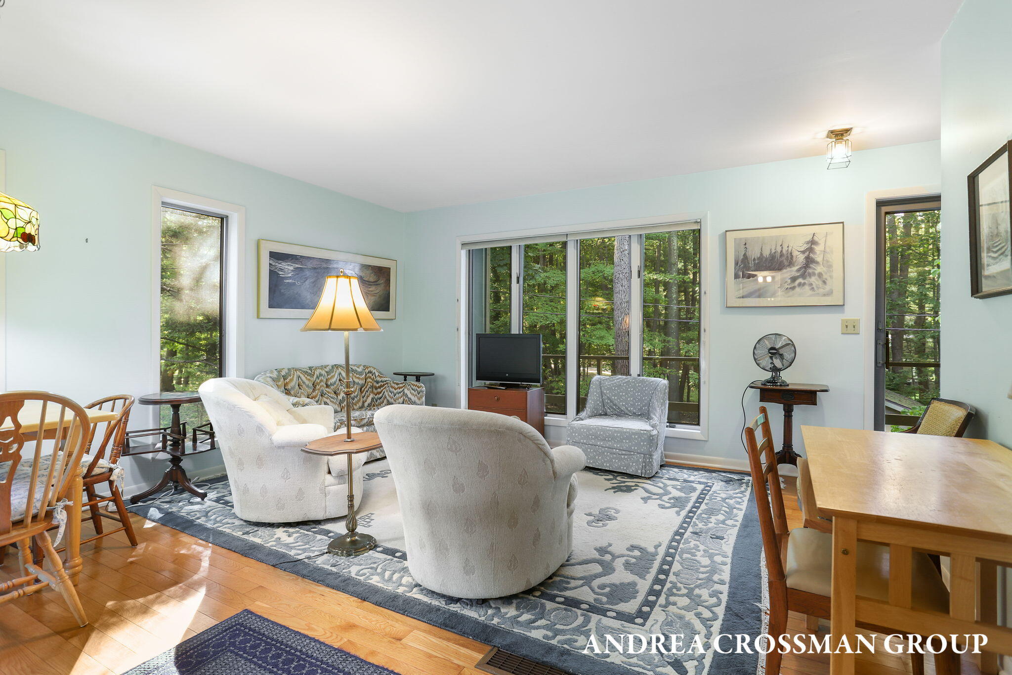 Fennville, Michigan, 49408, United States, 4 Bedrooms Bedrooms, ,3 BathroomsBathrooms,Residential,For Sale,1950968