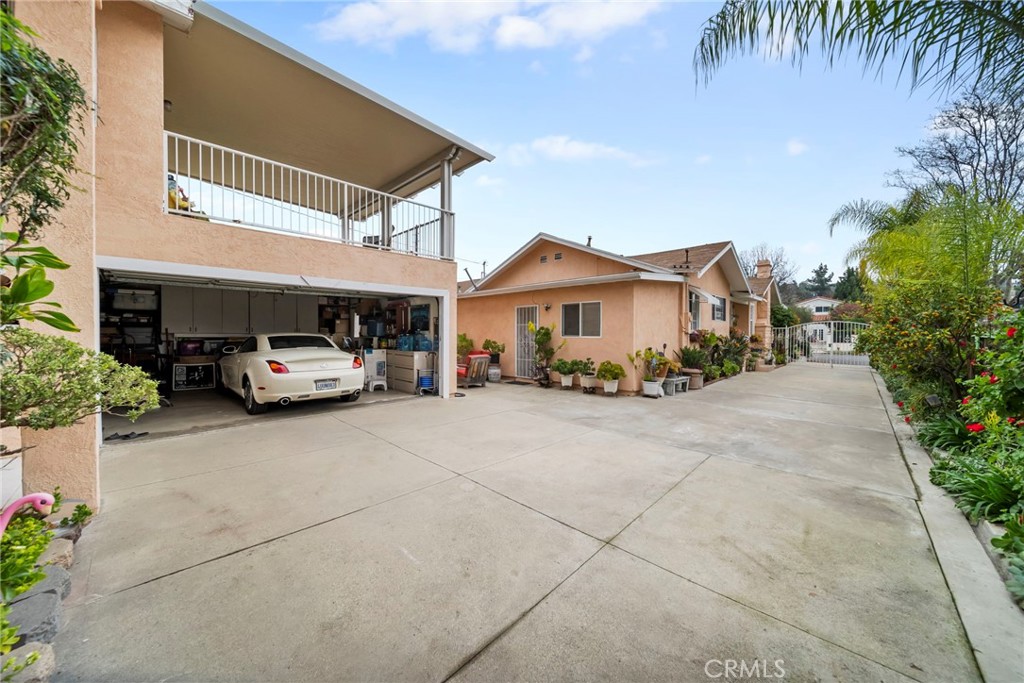 Los Angeles, California, 90041, United States, ,Residential,For Sale,2013561