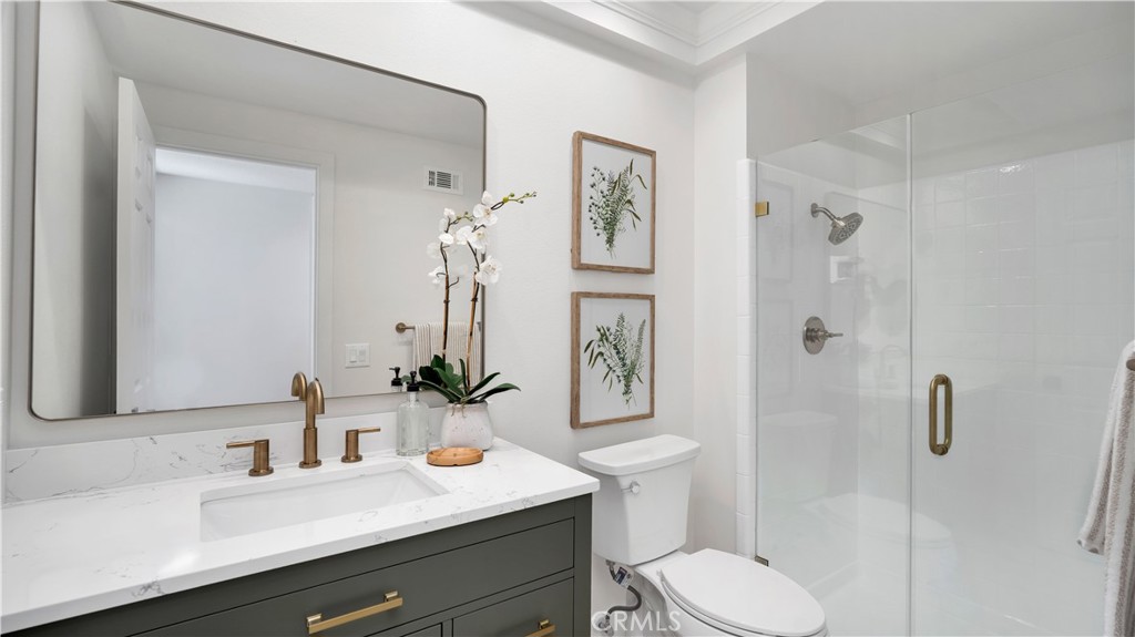 Lake Forest, California, 92630, United States, 4 Bedrooms Bedrooms, ,3 BathroomsBathrooms,Residential,For Sale,1987974