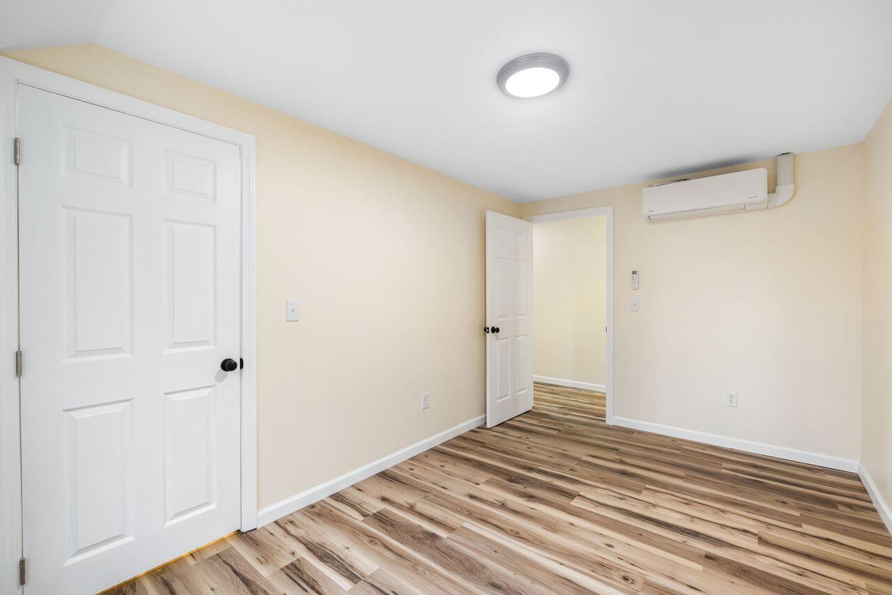 Casco, Maine, 04015, United States, 3 Bedrooms Bedrooms, ,5 BathroomsBathrooms,Residential,For Sale,2001972