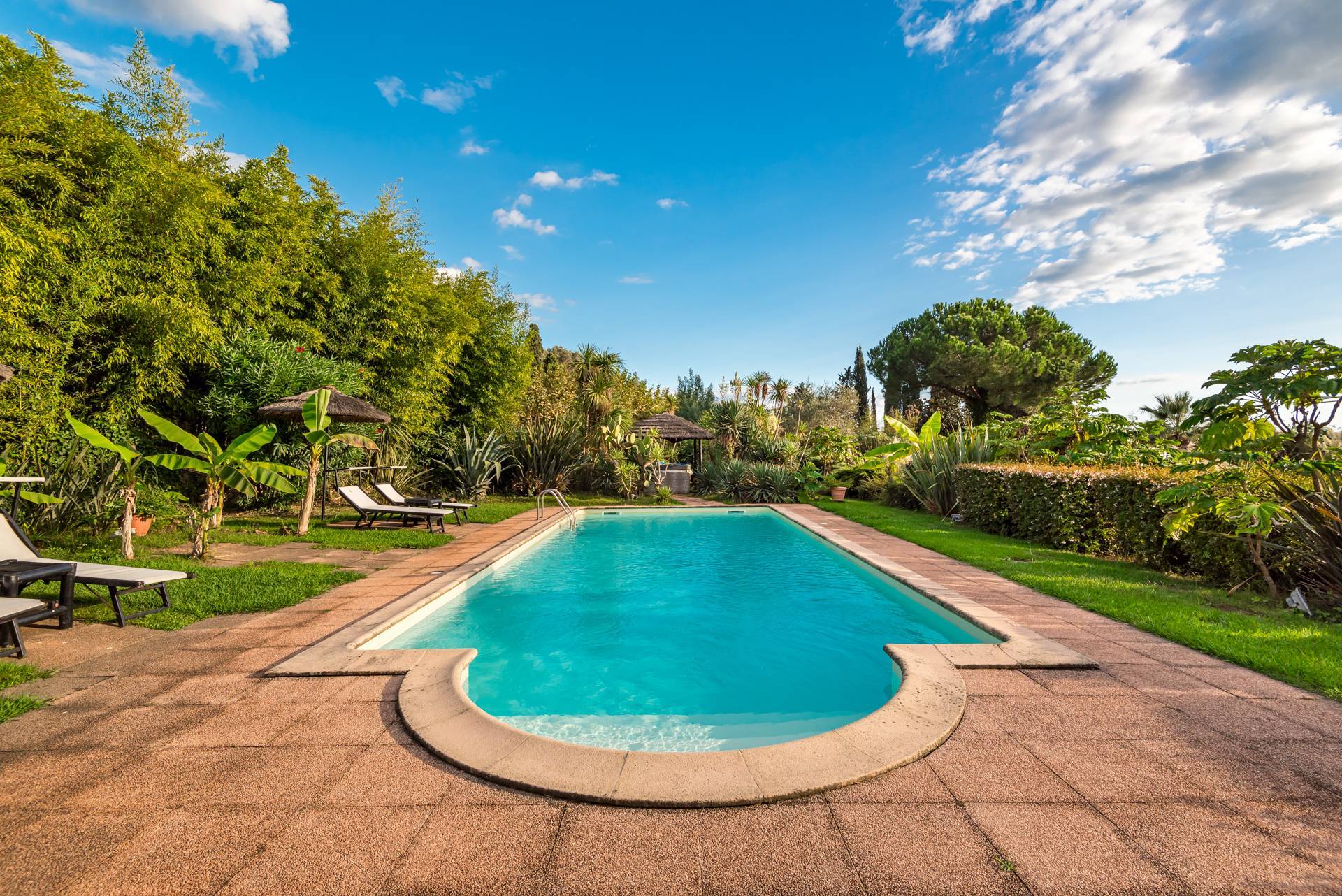 Massarosa, Lucca, 55054, IT, 8 Bedrooms Bedrooms, ,8 BathroomsBathrooms,Residential,For Sale,1990966