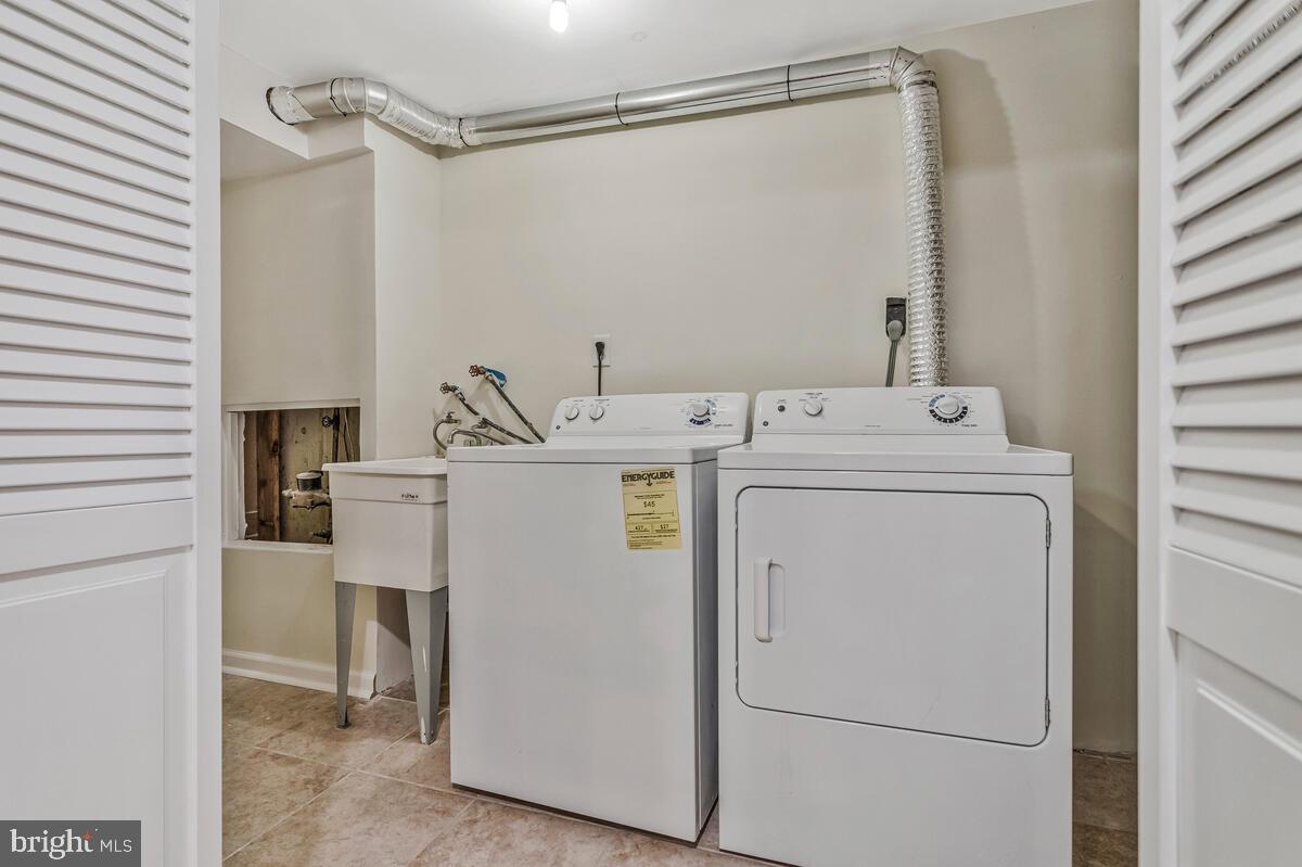 Upper Marlboro, Maryland, 20774, United States, 4 Bedrooms Bedrooms, ,3 BathroomsBathrooms,Residential,For Sale,1857912