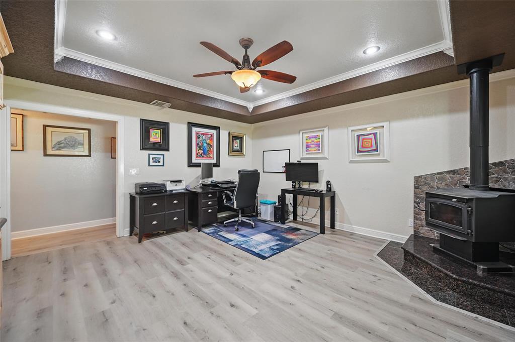 Cleburne, Texas, 76031, United States, 4 Bedrooms Bedrooms, ,4 BathroomsBathrooms,Residential,For Sale,1827195
