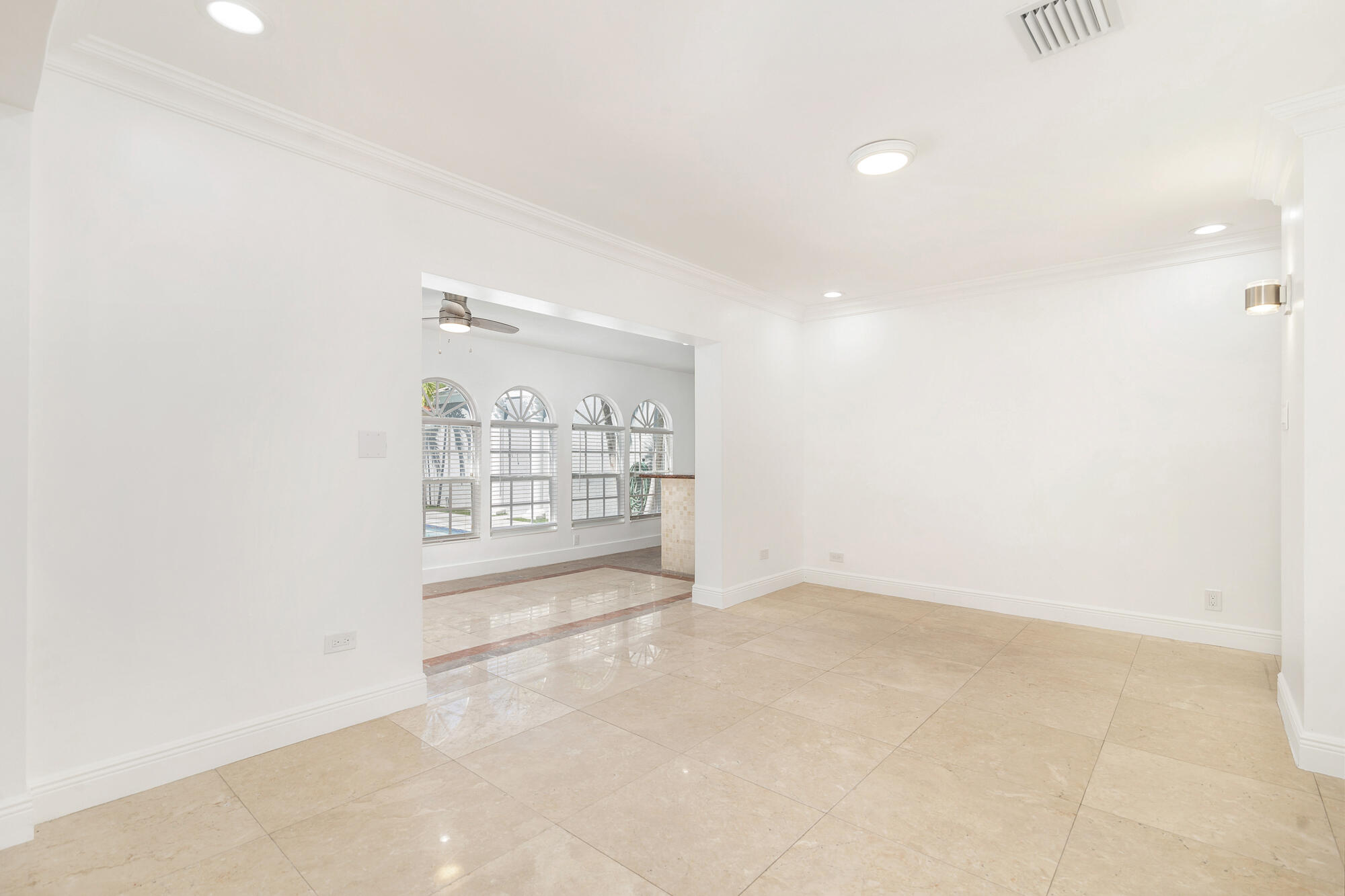 West Palm Beach, Florida, 33407, United States, 5 Bedrooms Bedrooms, ,5 BathroomsBathrooms,Residential,For Sale,1994900