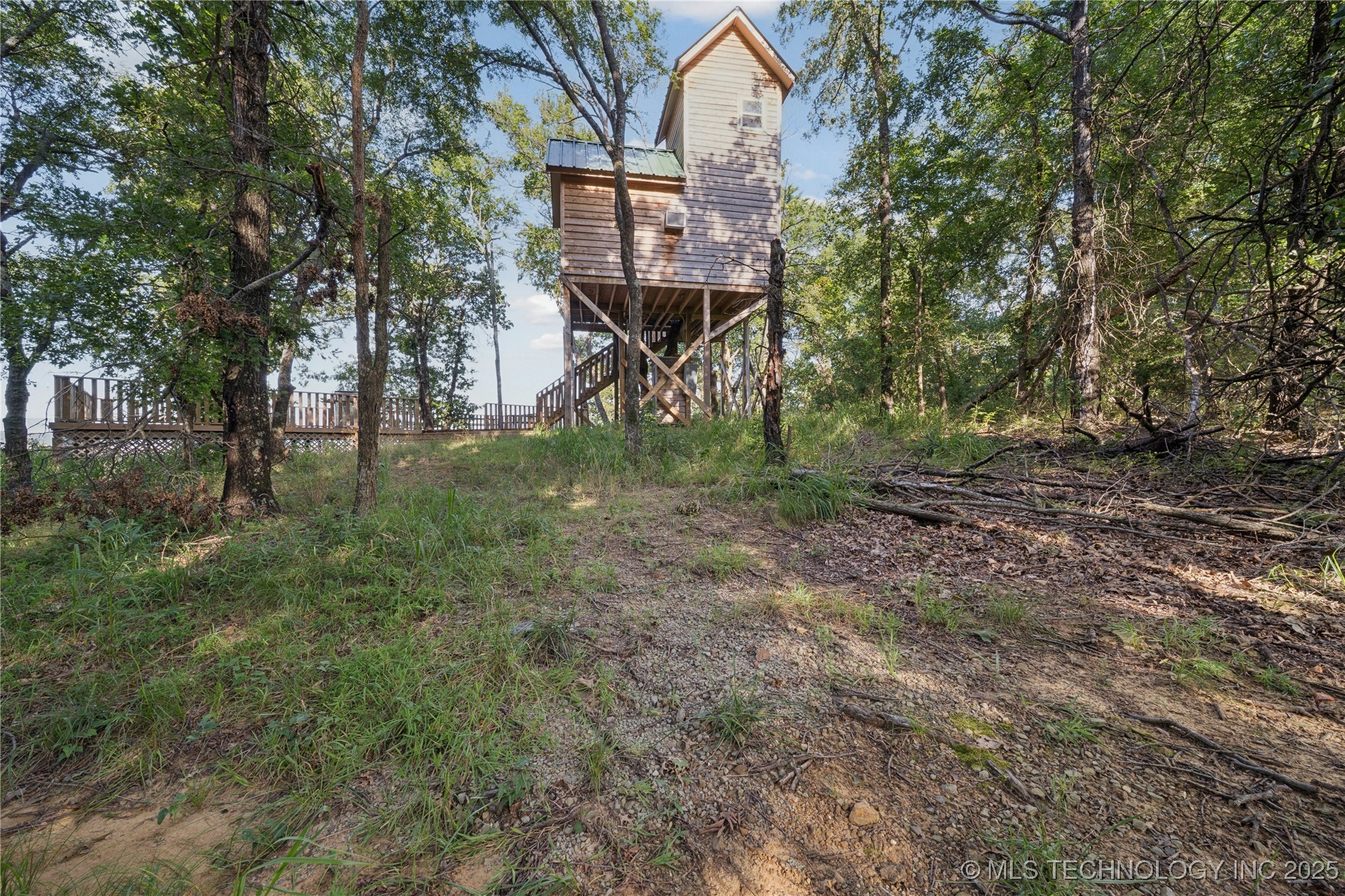 Henryetta, Oklahoma, 74437, United States, 3 Bedrooms Bedrooms, ,2 BathroomsBathrooms,Residential,For Sale,1907675