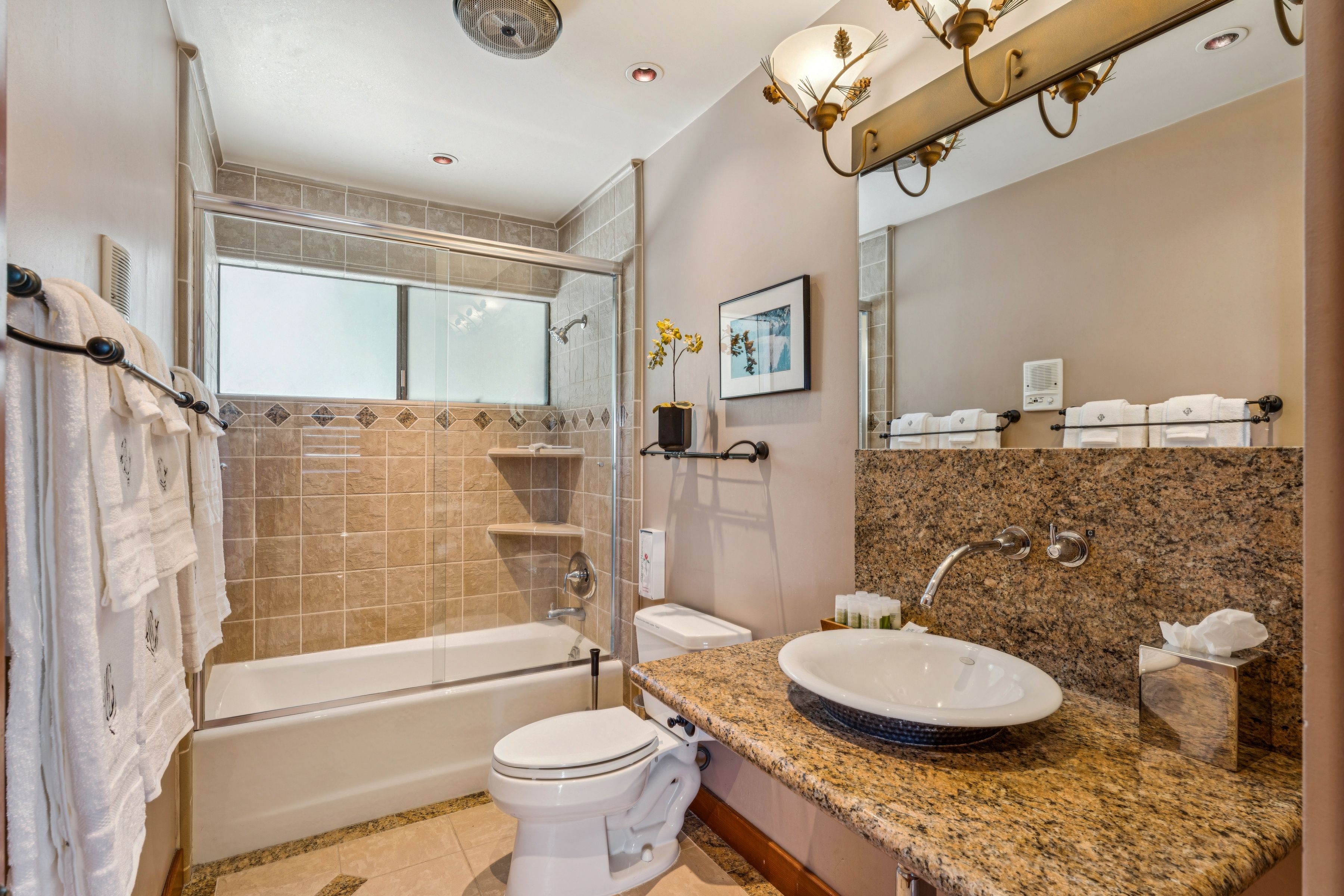  1369 Yellowstone Drive, Lake Arrowhead, CA 92352 - 物件實景