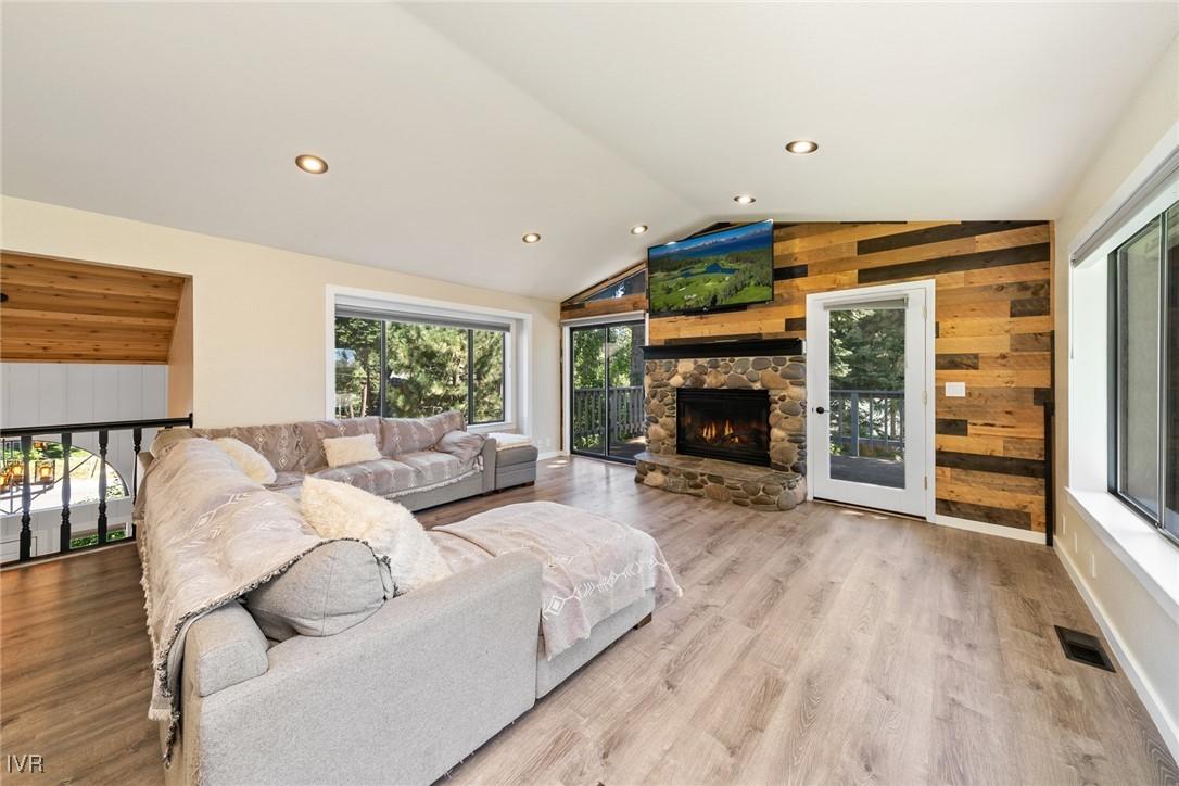 Incline Village, Nevada, 89451, United States, 3 Bedrooms Bedrooms, ,3 BathroomsBathrooms,Residential,For Sale,1826455