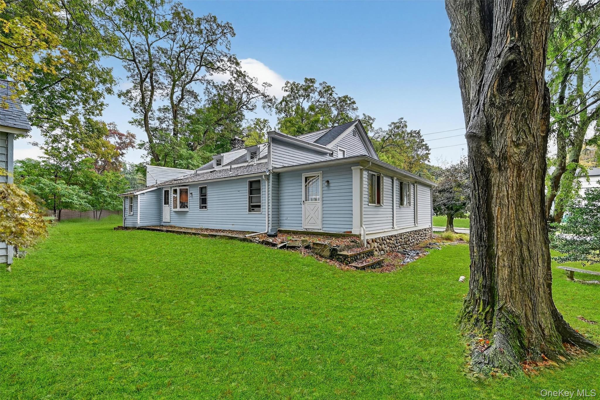 Monsey, New York, 10952, United States, 5 Bedrooms Bedrooms, ,4 BathroomsBathrooms,Residential,For Sale,1981172