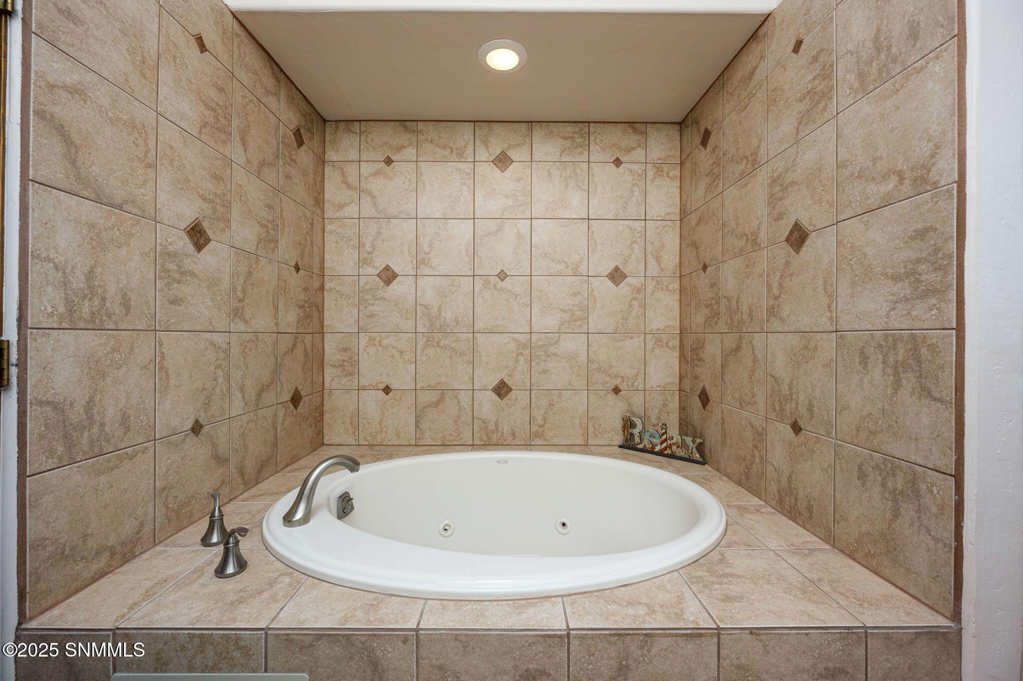 Las Cruces, New Mexico, 88011, United States, 4 Bedrooms Bedrooms, ,3 BathroomsBathrooms,Residential,For Sale,1777024