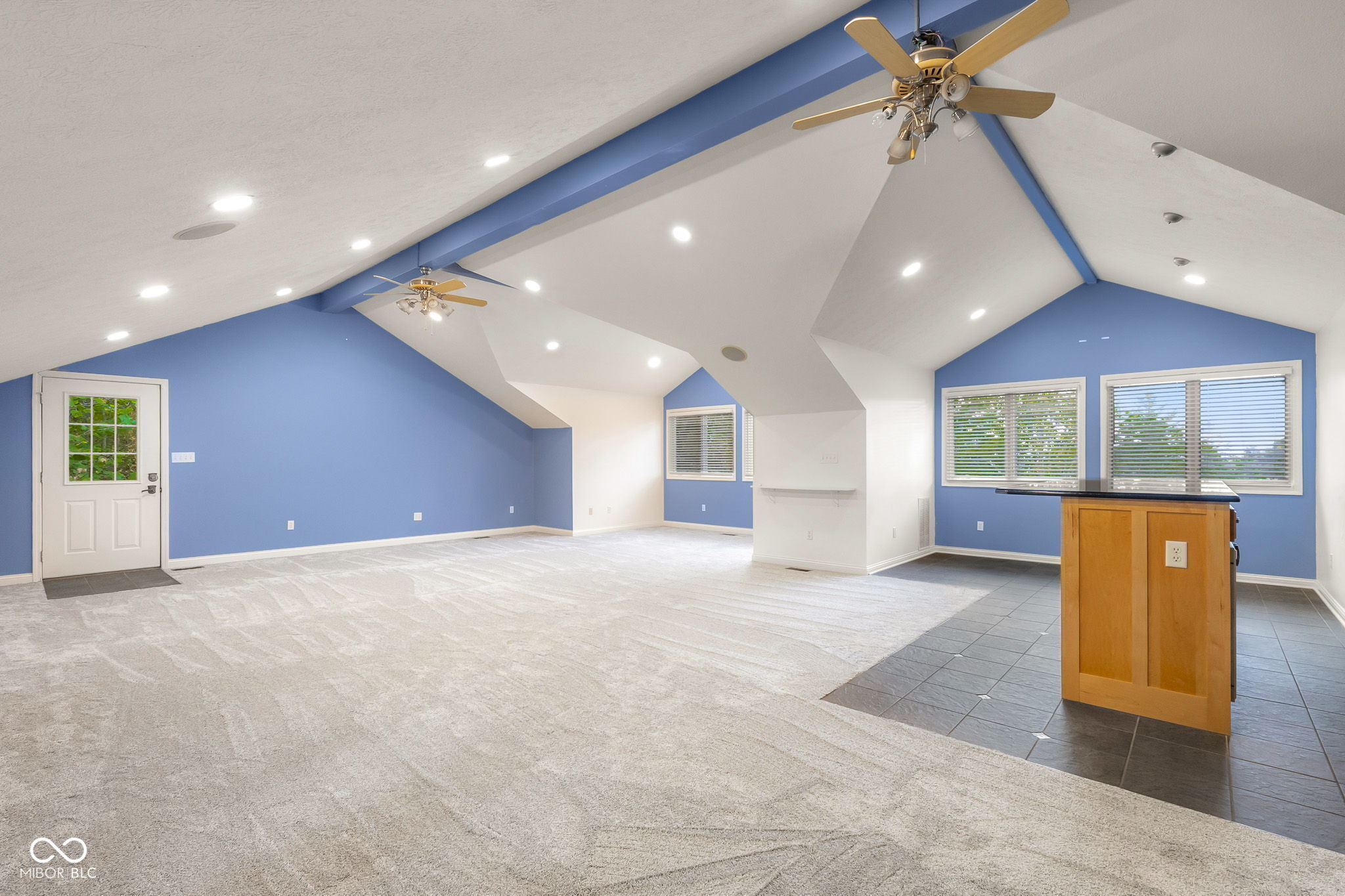 Columbus, Indiana, 47201, United States, 5 Bedrooms Bedrooms, ,6 BathroomsBathrooms,Residential,For Sale,1982008