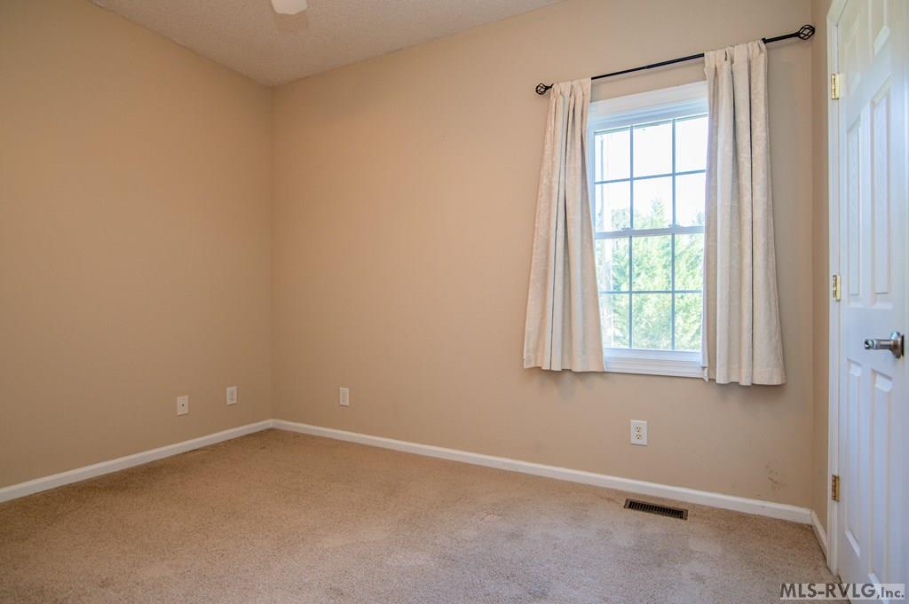 Littleton, North Carolina, 27850, United States, 4 Bedrooms Bedrooms, ,3 BathroomsBathrooms,Residential,For Sale,1972408