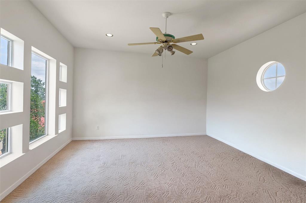 Arlington, Texas, 76006, United States, 4 Bedrooms Bedrooms, ,5 BathroomsBathrooms,Residential,For Sale,1976961