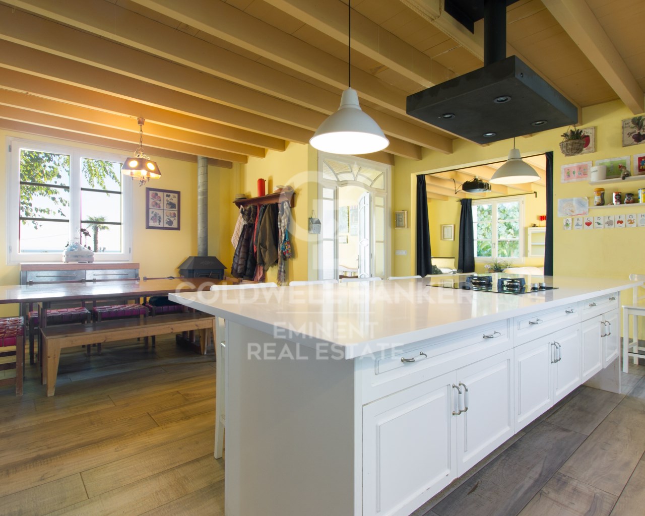 Mataró, Catalonia, ES, 6 Bedrooms Bedrooms, ,5 BathroomsBathrooms,Residential,For Sale,2000993