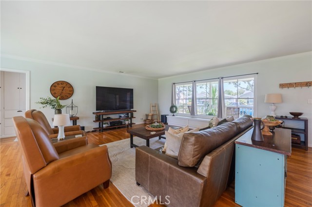 Anaheim, California, 92805, United States, 3 Bedrooms Bedrooms, ,1 BathroomBathrooms,Residential,For Sale,1914168