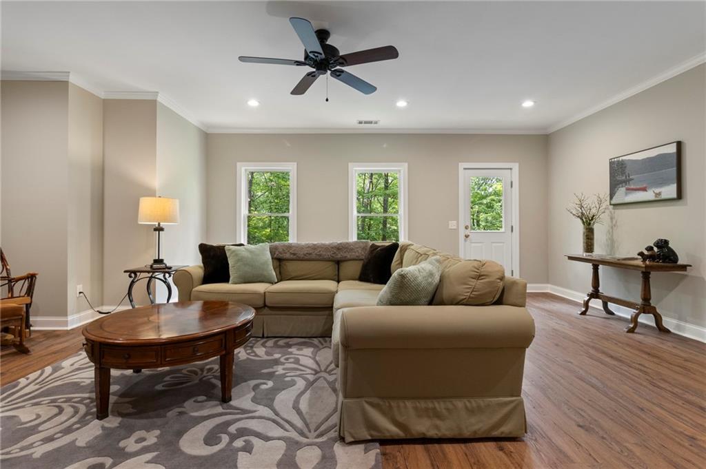 Big Canoe, Georgia, 30143, United States, 5 Bedrooms Bedrooms, ,5 BathroomsBathrooms,Residential,For Sale,1980685