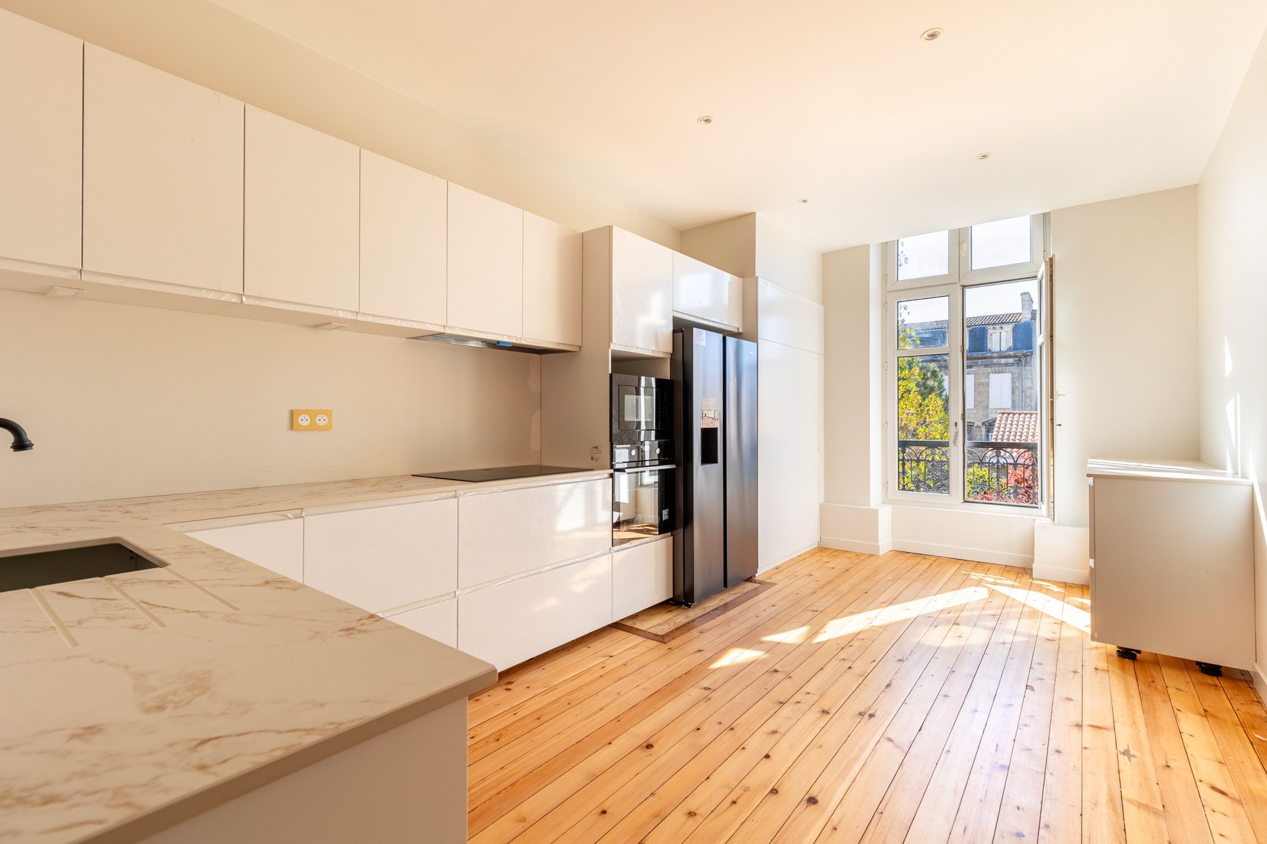  BORDEAUX – MAGNIFICENT 223 SQM APARTMENT – 3 BEDROOMS – PARKING - 物件實景