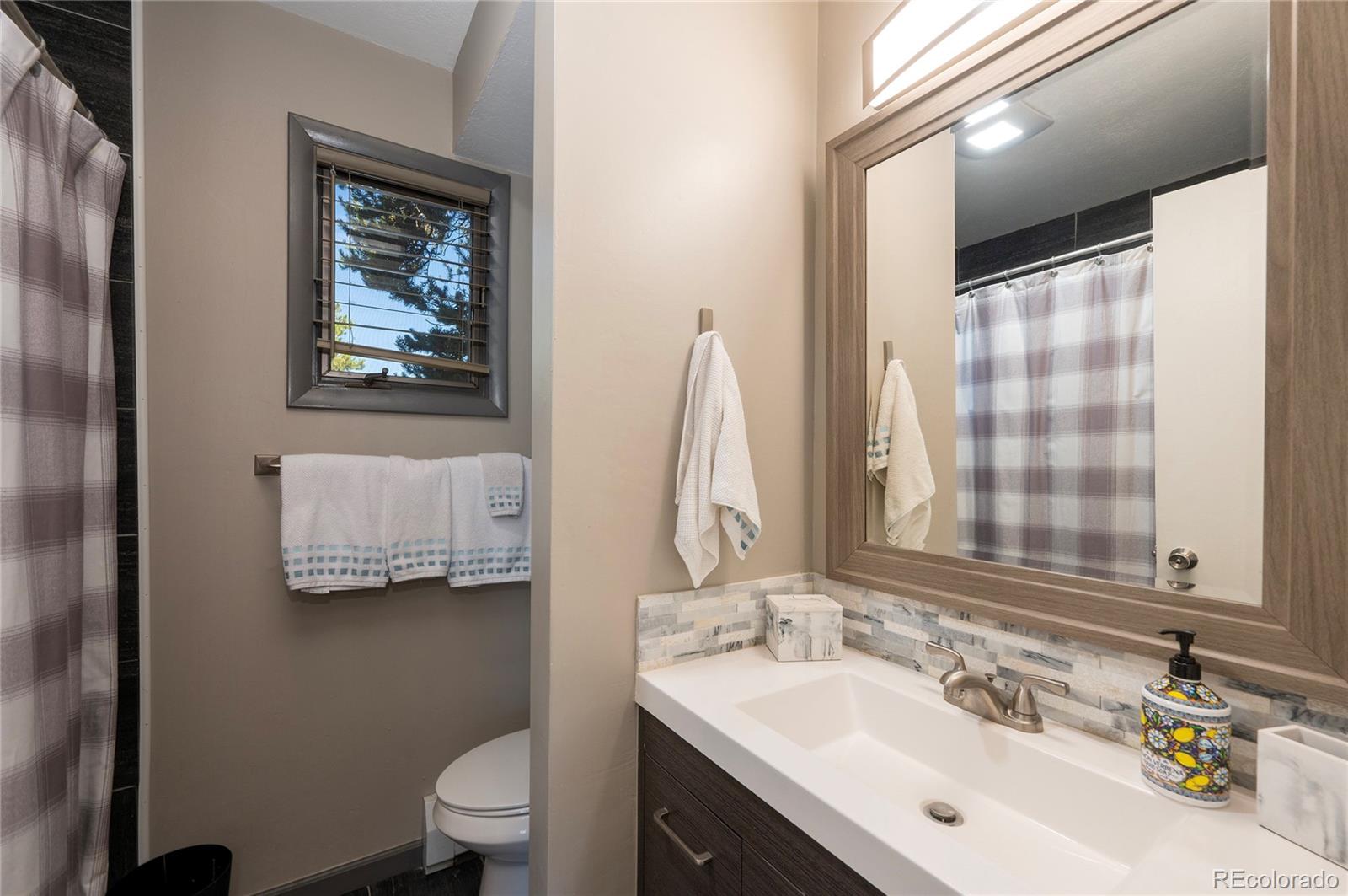 Fraser, Colorado, 80442, United States, 3 Bedrooms Bedrooms, ,3 BathroomsBathrooms,Residential,For Sale,1767710