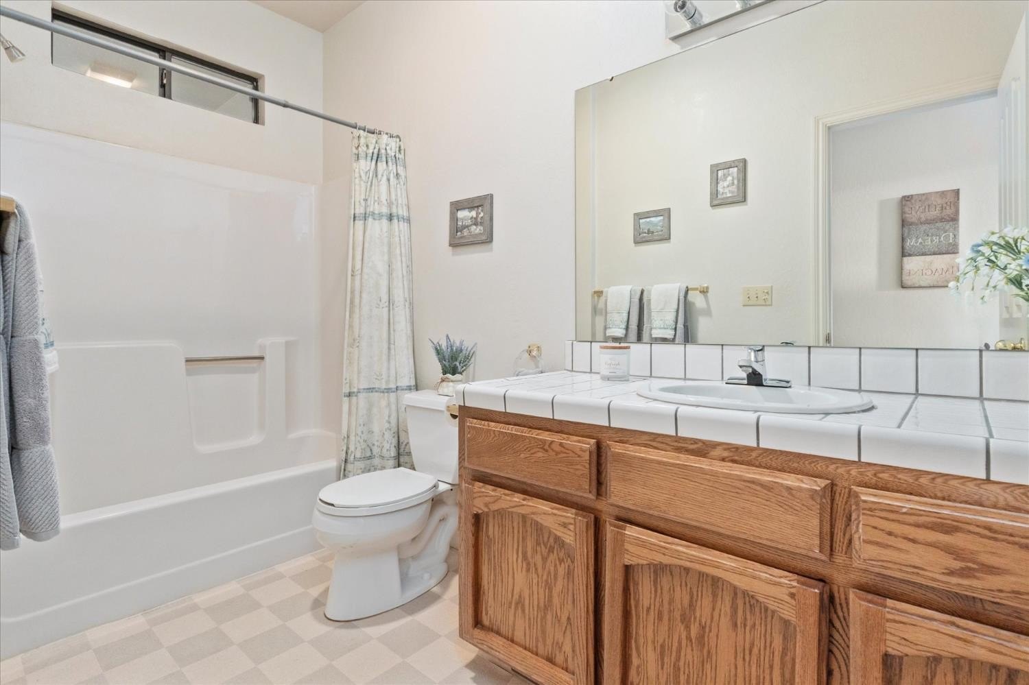 Murphys, California, 95247, United States, 4 Bedrooms Bedrooms, ,3 BathroomsBathrooms,Residential,For Sale,2005756