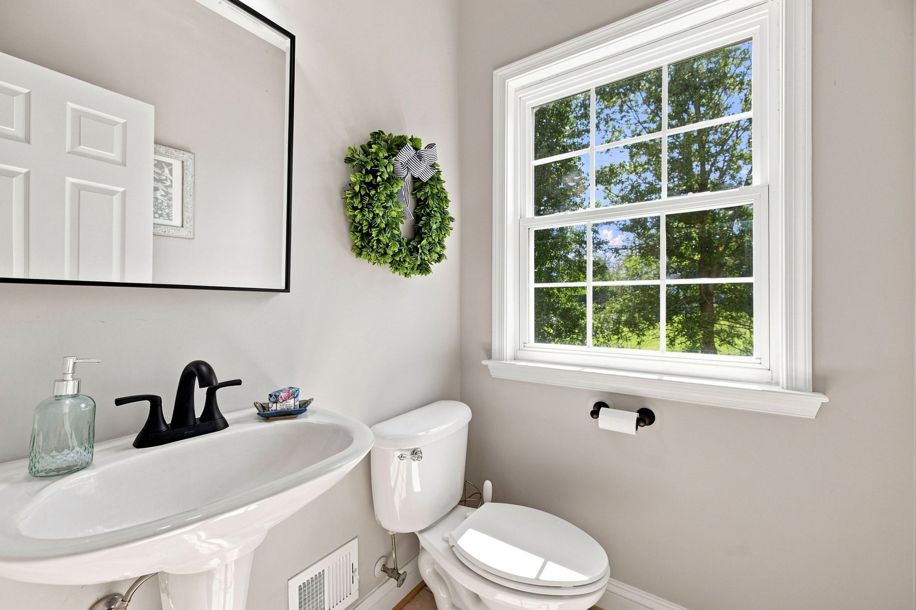  36951 Wellington Drive, Purcellville, VA, 20132 - 物件實景