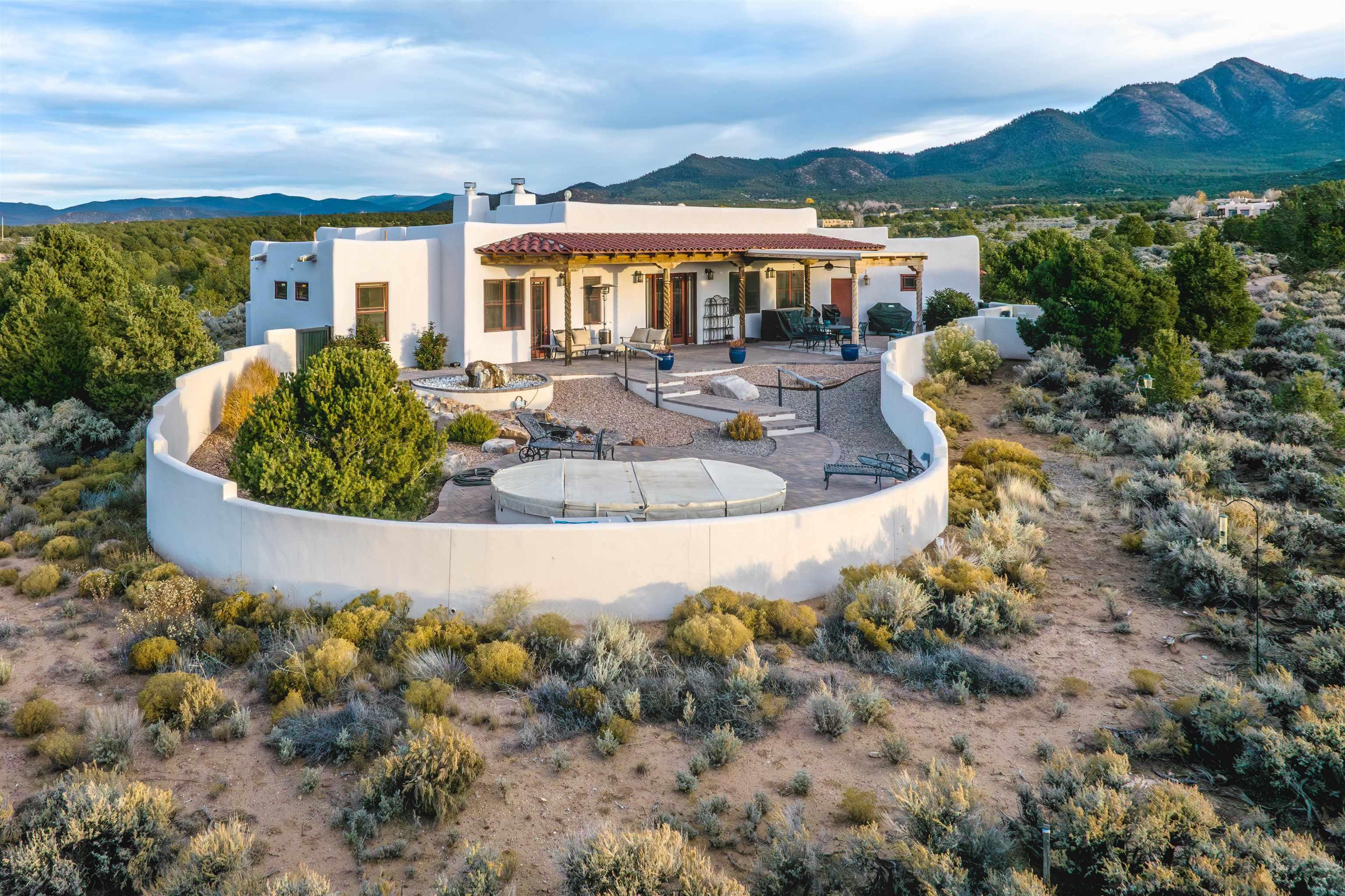 Ranchos De Taos, New Mexico, 87557-2740, United States, 3 Bedrooms Bedrooms, ,3 BathroomsBathrooms,Residential,For Sale,1998521