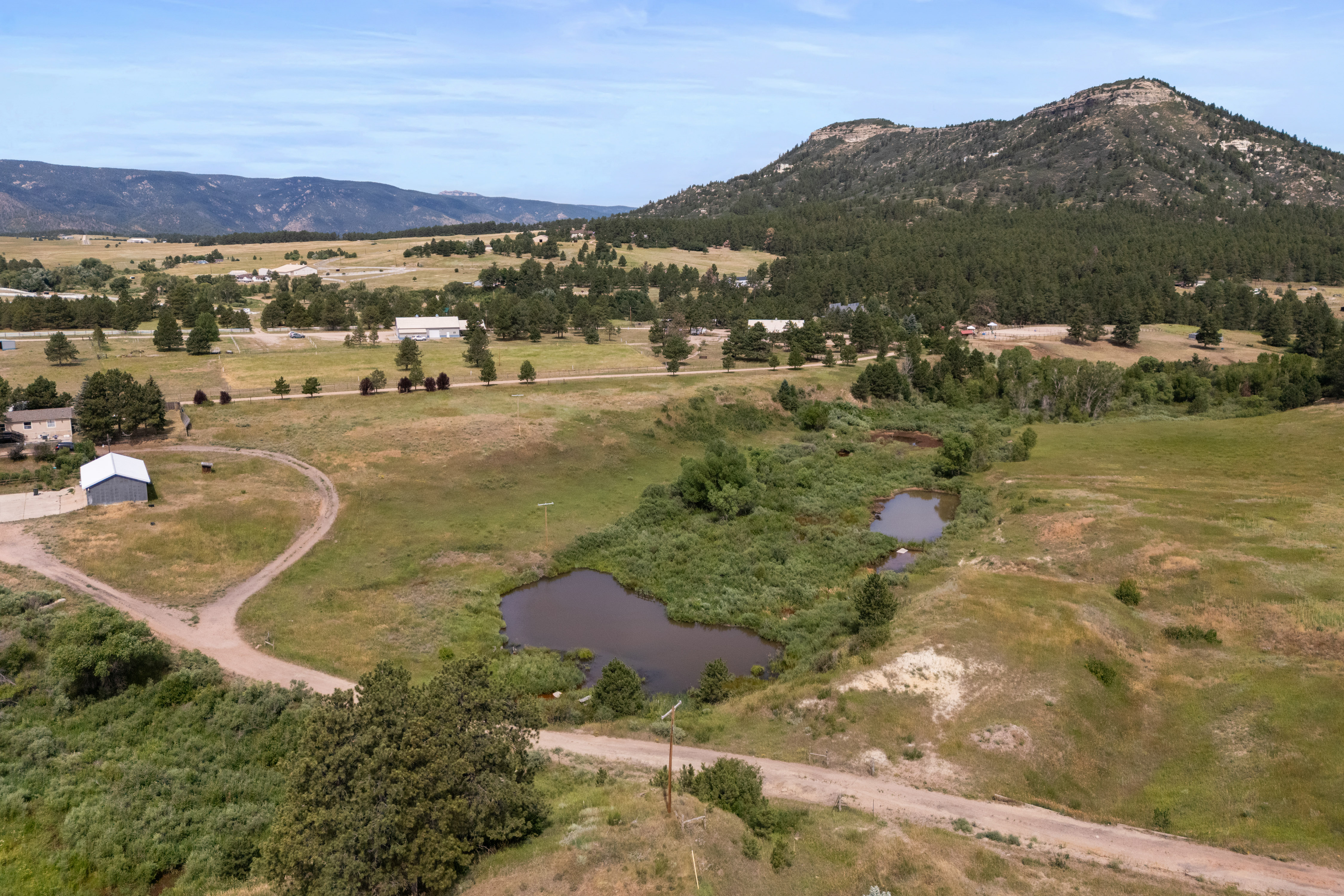  58 Acres of Natural Beauty and Versatility - 物件實景