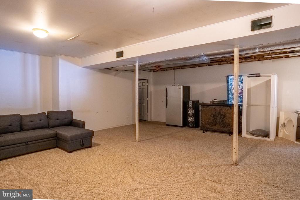 Keedysville, Maryland, 21756, United States, ,Residential,For Sale,1983900