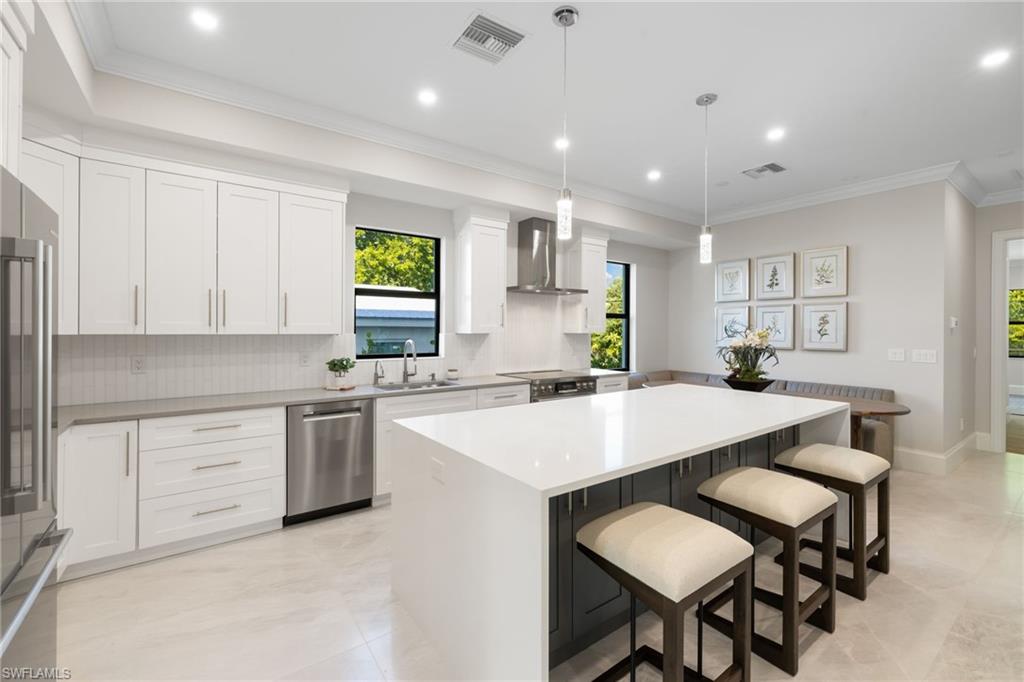 Naples, Florida, 34112, United States, 4 Bedrooms Bedrooms, ,3 BathroomsBathrooms,Residential,For Sale,1992920