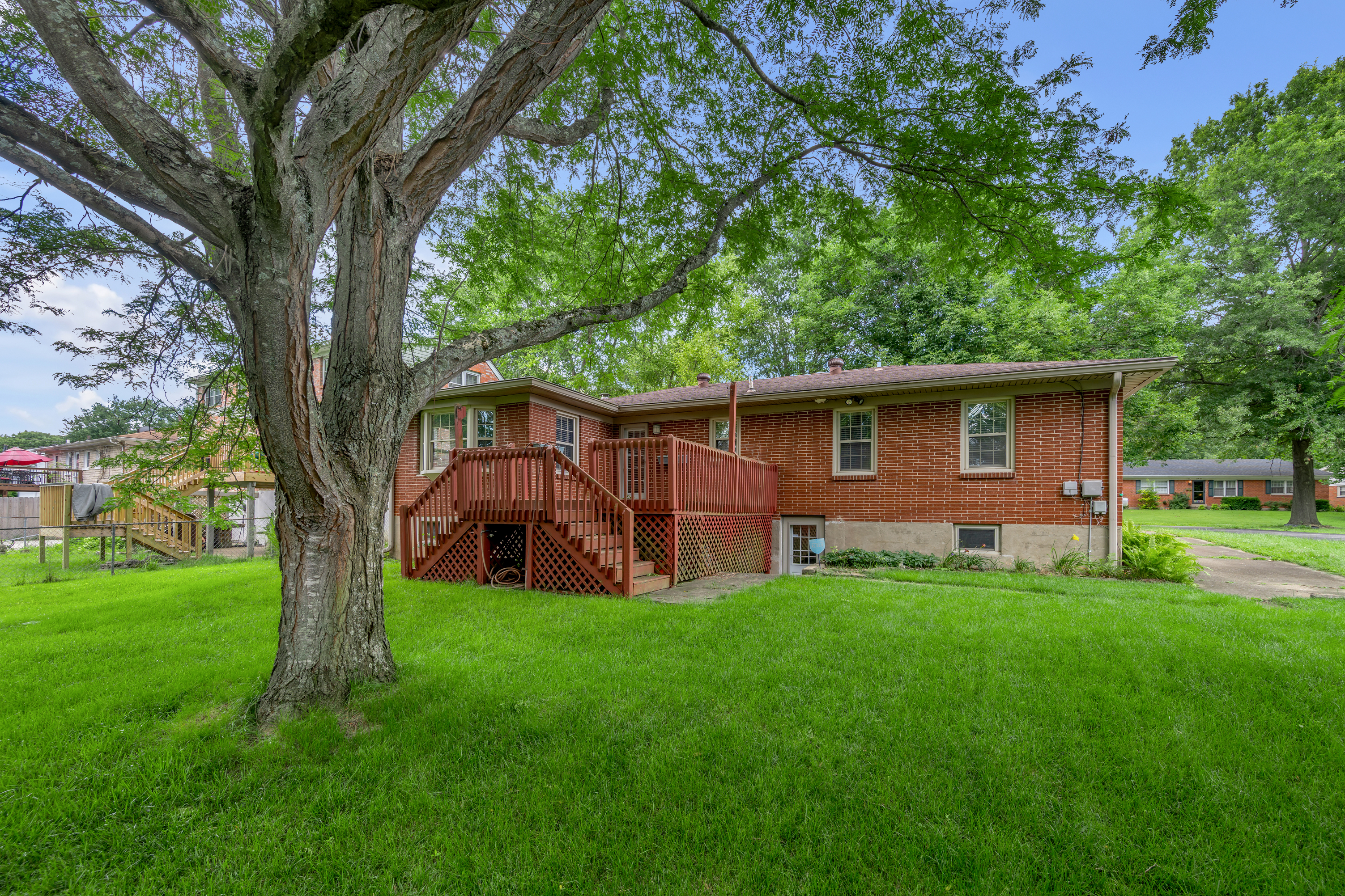  3418 Greentree Road - 物件實景