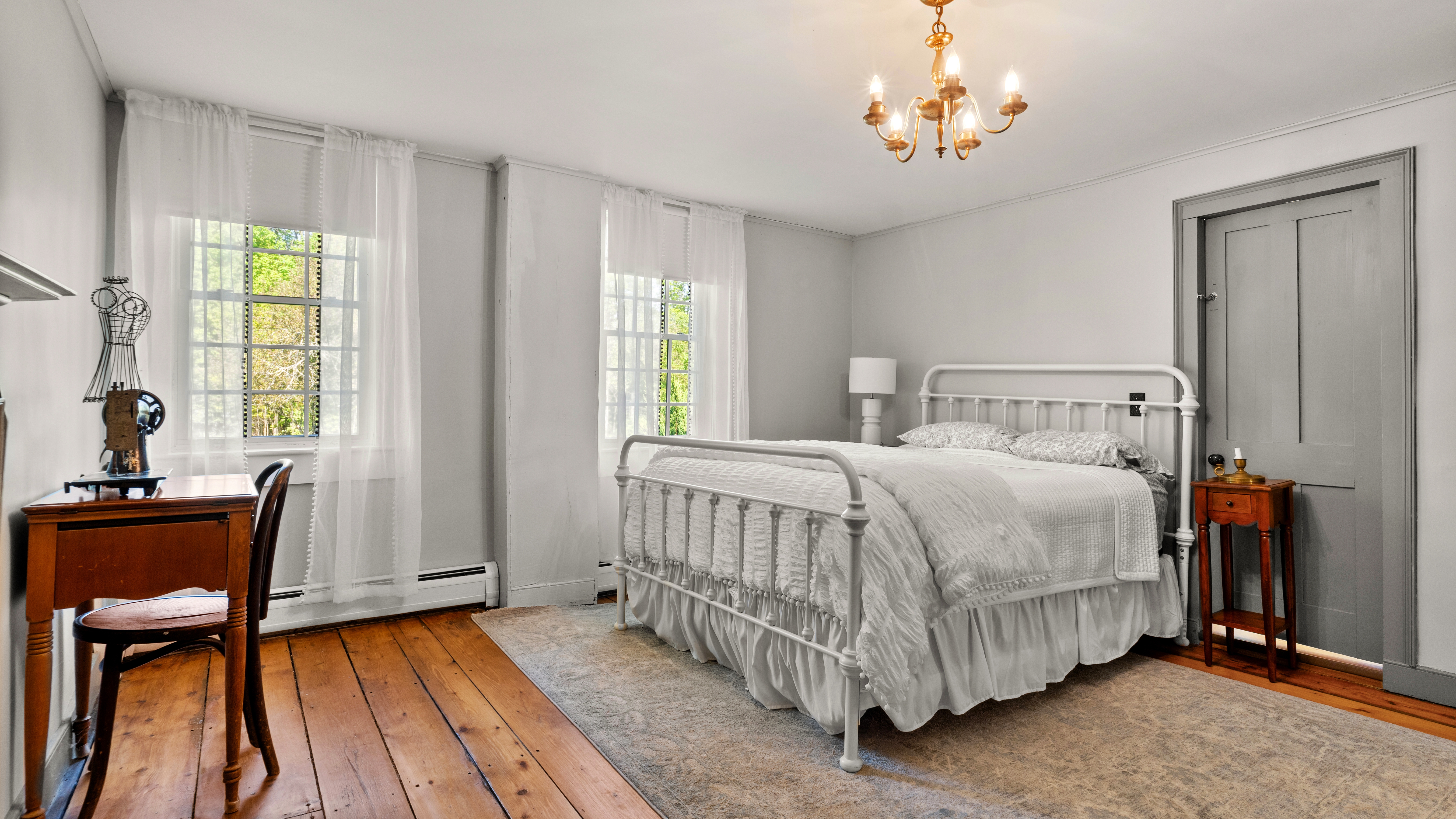  Historic Restored Berkshire Farmhouse on 3 Acres - 物件實景