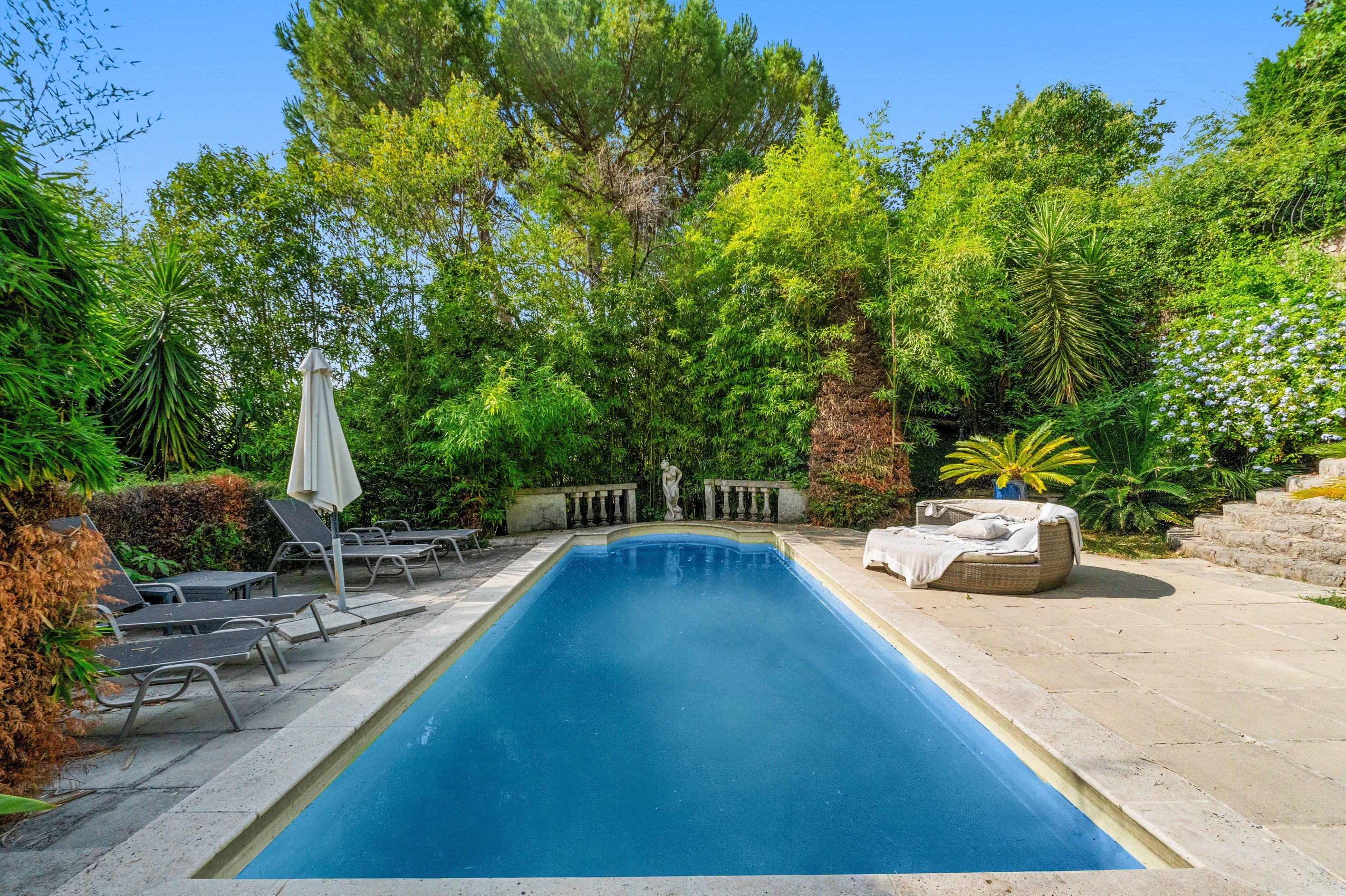  Florentine-style villa with guest house and pool in Grasse Saint-François - 物件實景