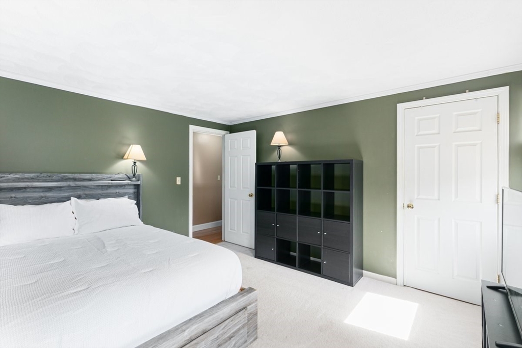 Merrimac, Massachusetts, 01860, United States, 3 Bedrooms Bedrooms, ,3 BathroomsBathrooms,Residential,For Sale,1983762