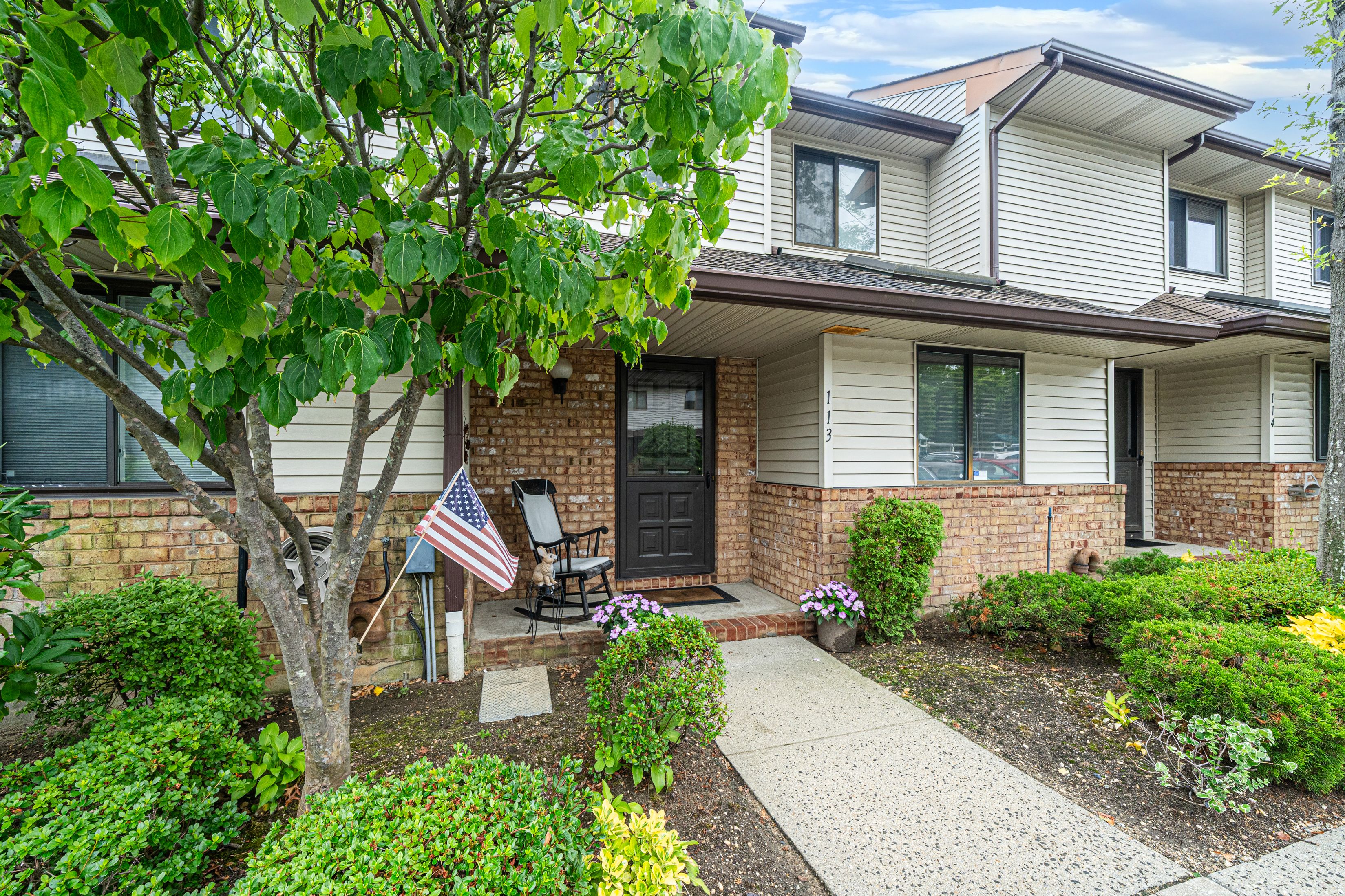  113 Laurel Lane, Wantagh, NY, 11793 - 物件實景