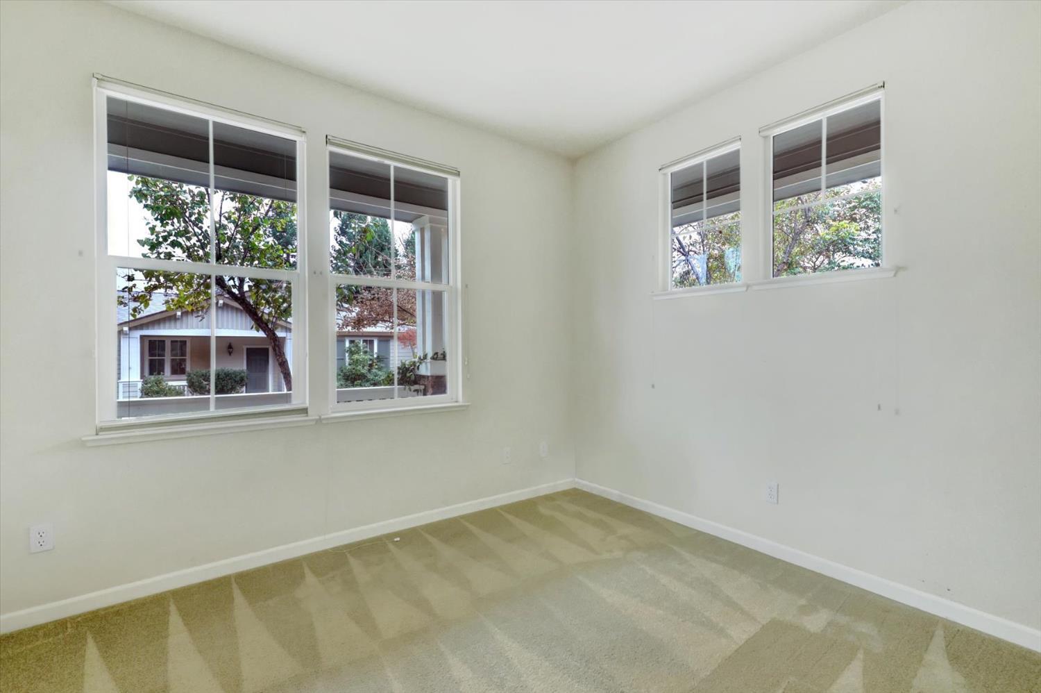 Grass Valley, California, 95945, United States, 2 Bedrooms Bedrooms, ,2 BathroomsBathrooms,Residential,For Sale,2010026