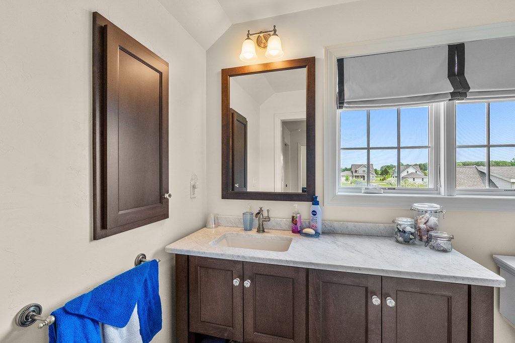 Egg Harbor, Wisconsin, 54209, United States, 3 Bedrooms Bedrooms, ,3 BathroomsBathrooms,Residential,For Sale,1927227