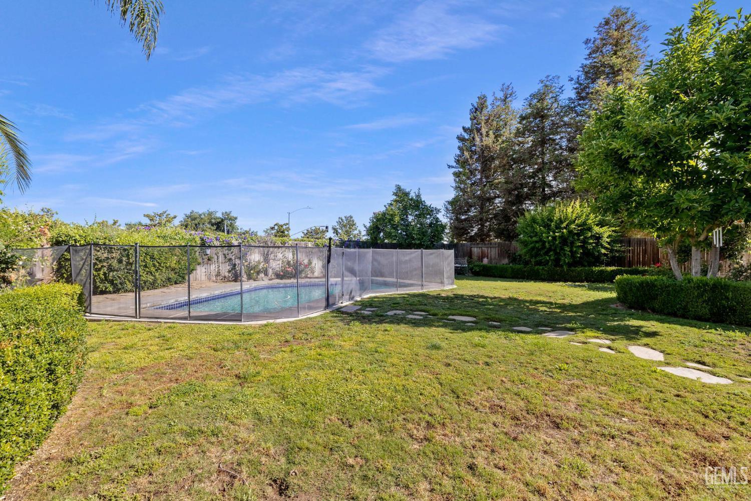 Bakersfield, California, 93311, United States, 5 Bedrooms Bedrooms, ,3 BathroomsBathrooms,Residential,For Sale,1941584