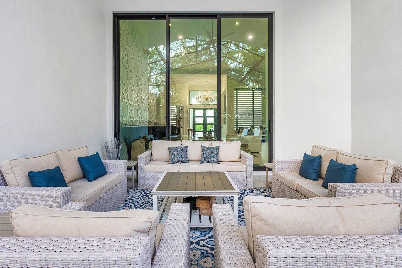 17607 Bocaire Place, Boca Raton, Florida, 33487, United States, 6 Bedrooms Bedrooms, ,5 BathroomsBathrooms,Residential,For Sale,17607 Bocaire Place,1679087