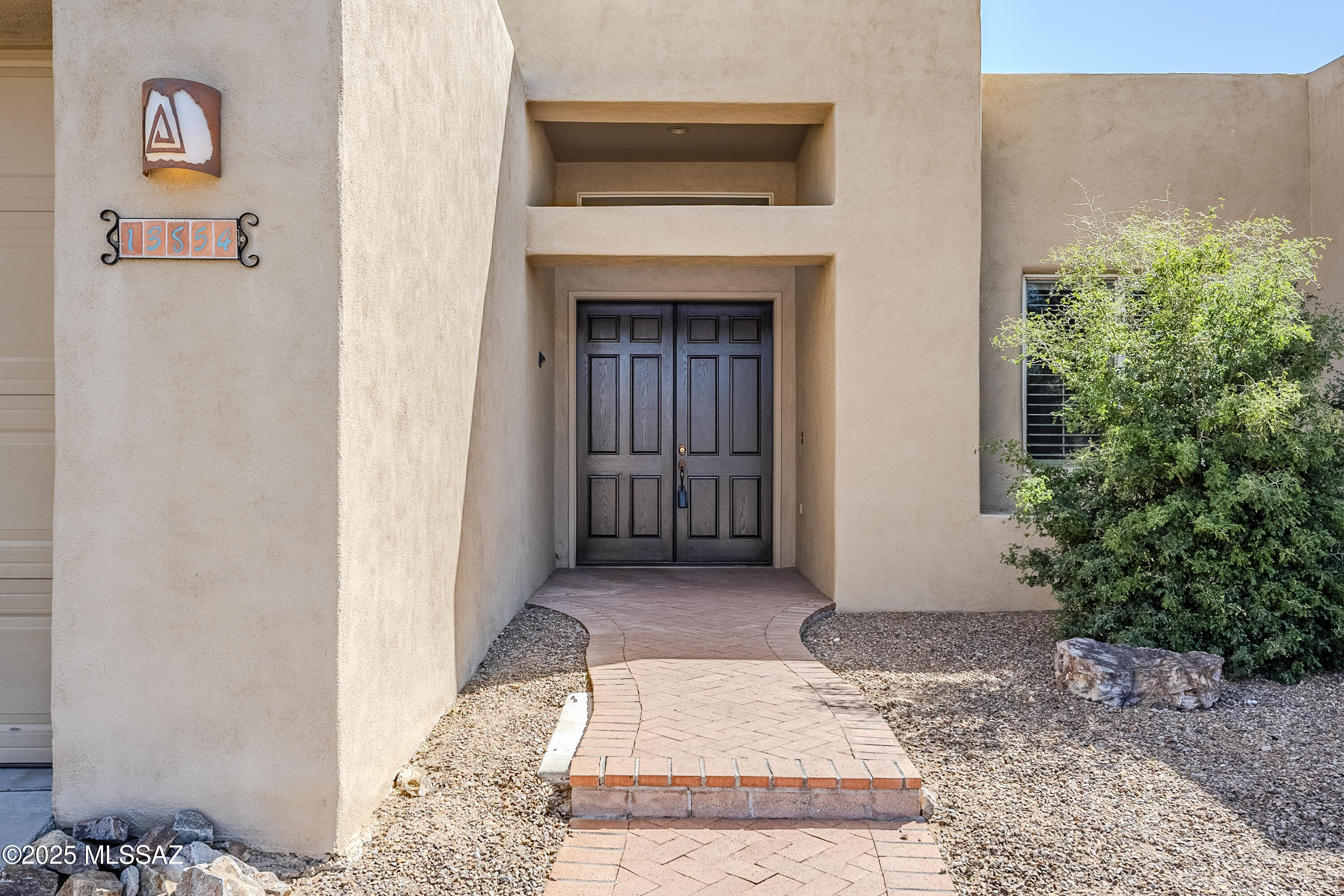 Oro Valley, Arizona, 85755, United States, 3 Bedrooms Bedrooms, ,3 BathroomsBathrooms,Residential,For Sale,1729108